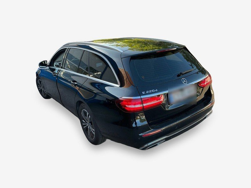 Mercedes-Benz E 220 T d Avantgarde T-LEDER NAVI KLIMAAUT LED RADIO 4