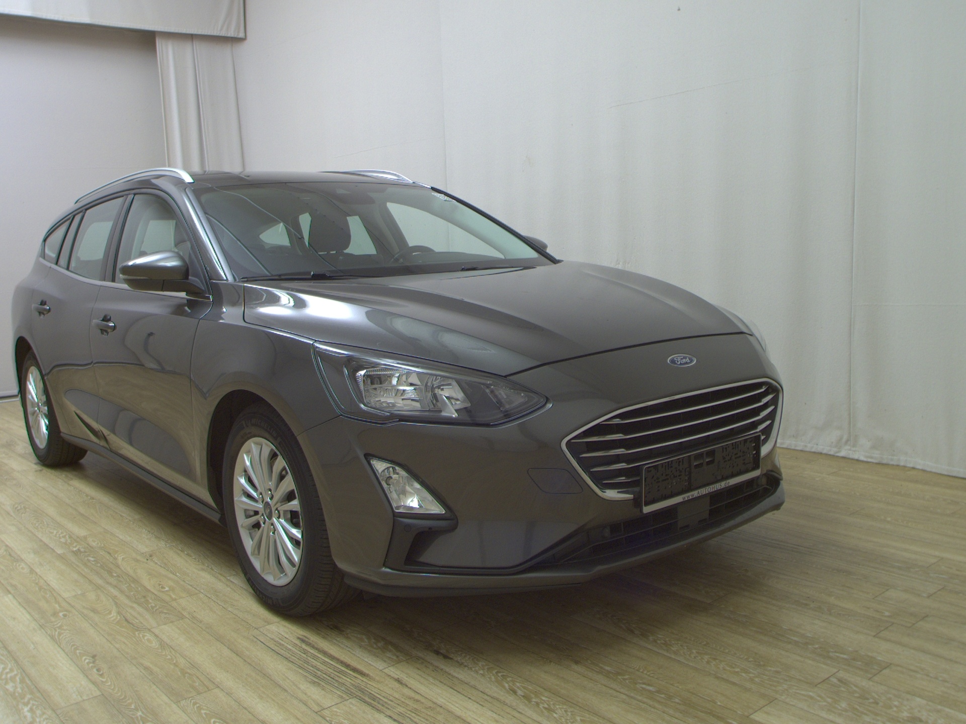 Ford Focus Turnier 1.5 EB Titanium NAVI KLIMAAUT SHZ RFK LED 3