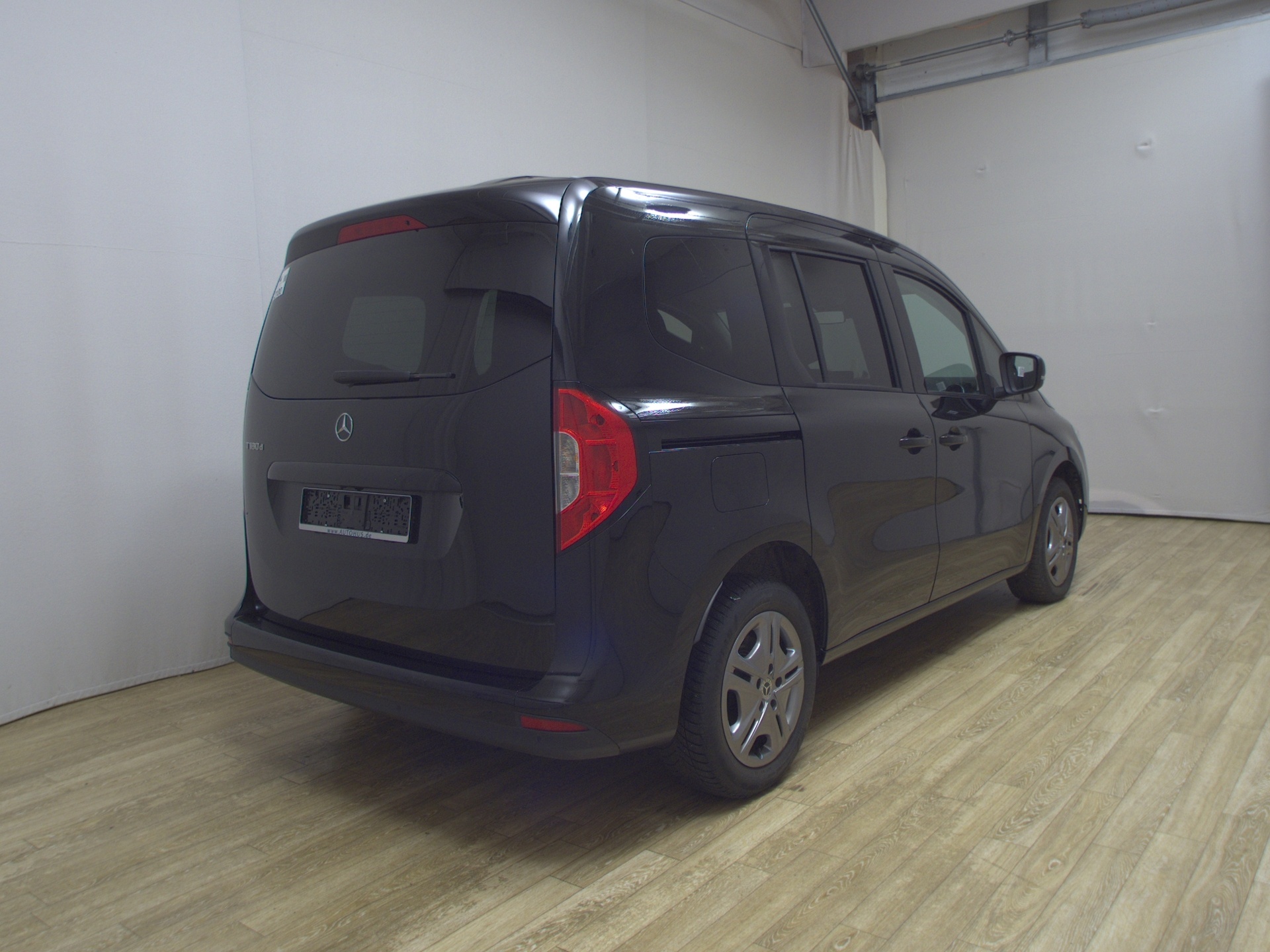 Mercedes-Benz T 180 d Style T-Leder Shz PDC Kamera 4