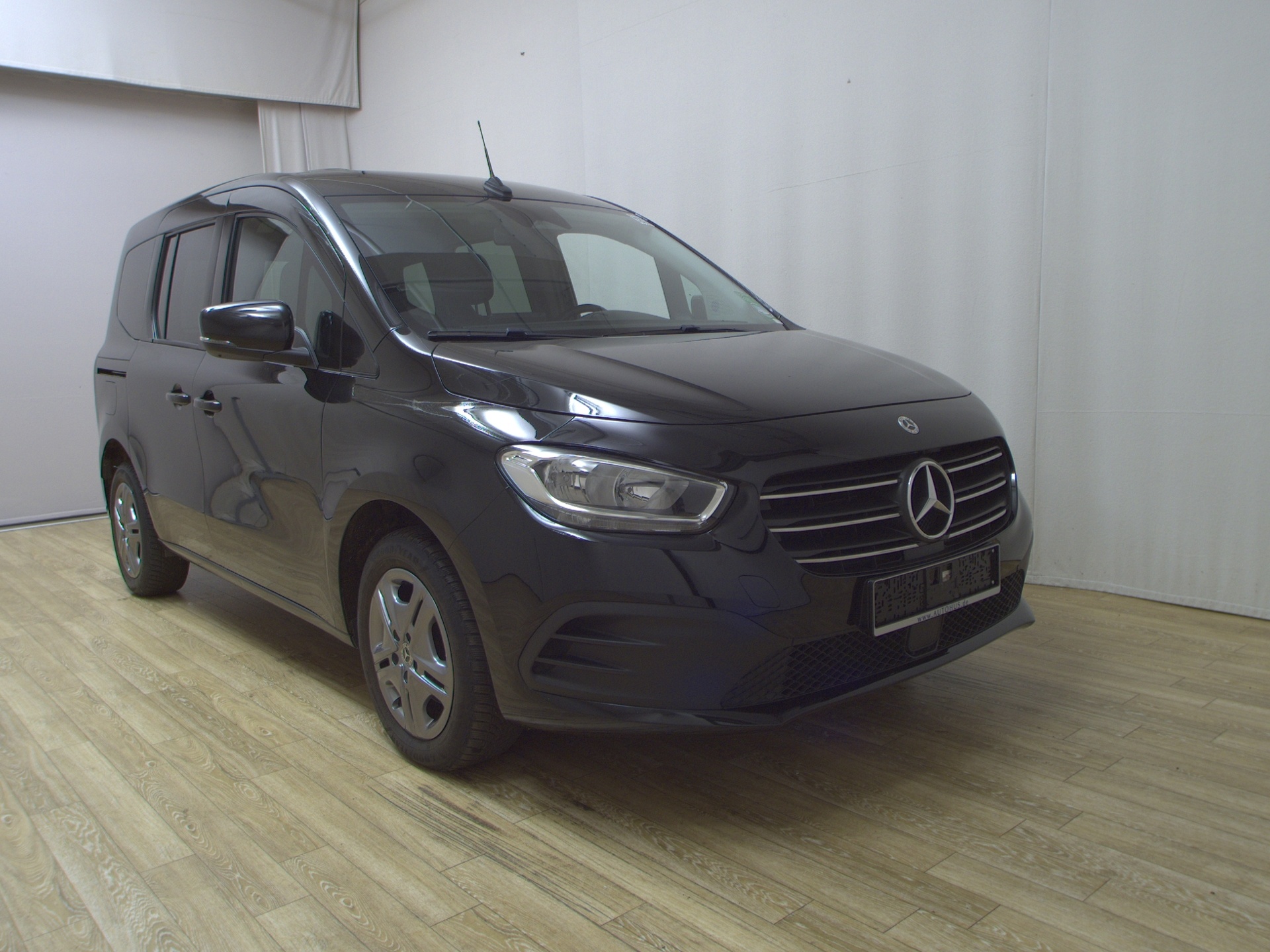 Mercedes-Benz T 180 d Style T-Leder Shz PDC Kamera 3