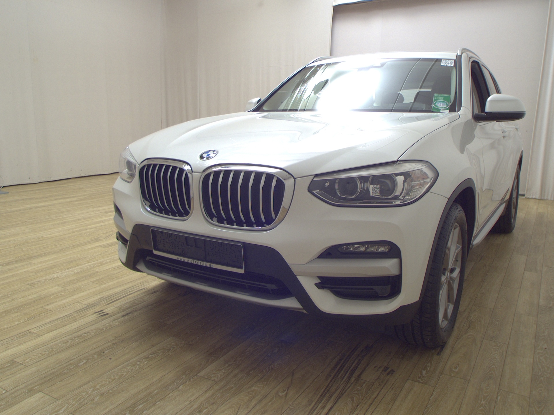 BMW X3 xDrive20i X-Line T-Leder Navi LED HuD HiFi 2