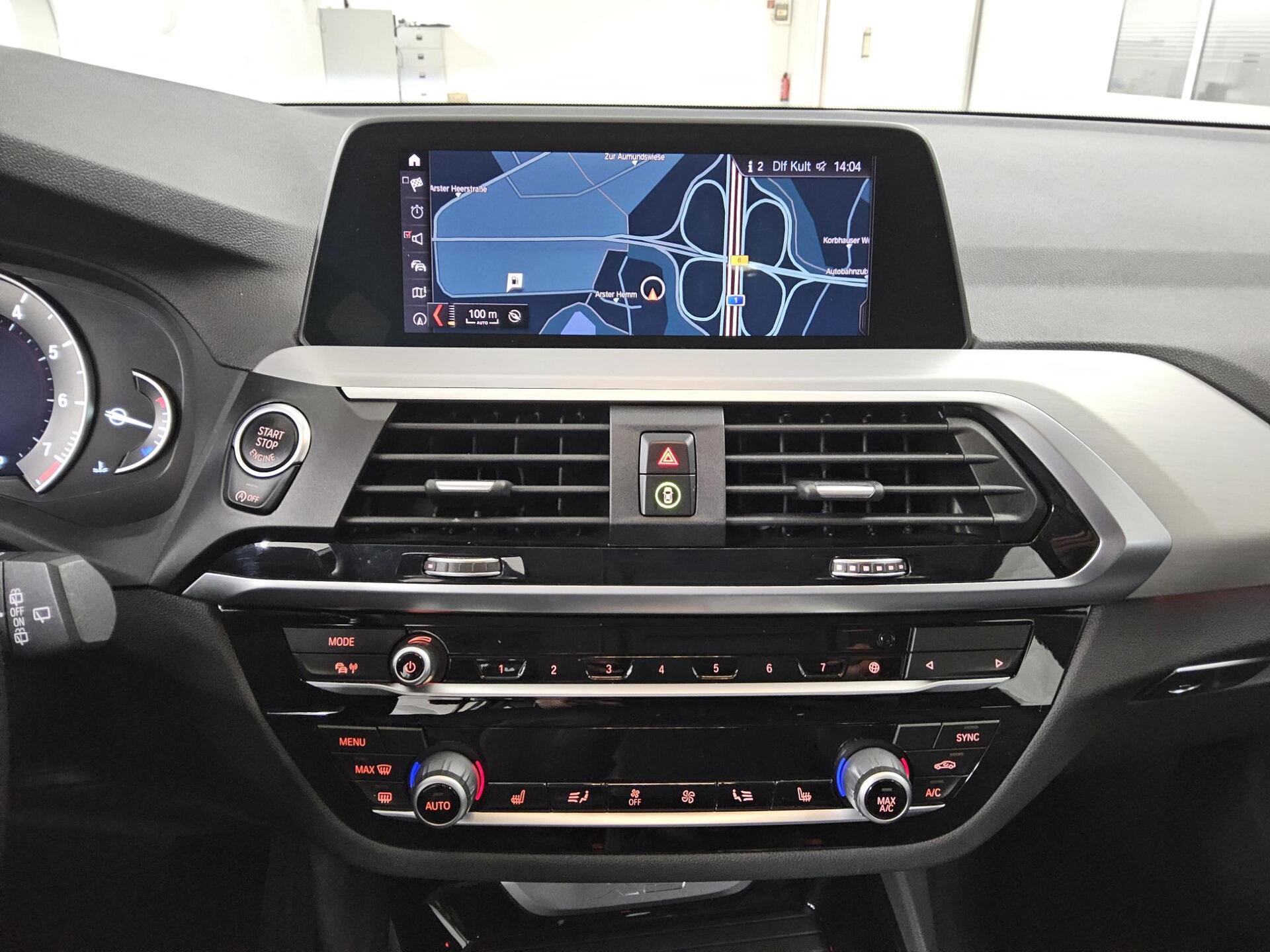 BMW X3 xDrive20i X-Line T-Leder Navi LED HuD HiFi 7