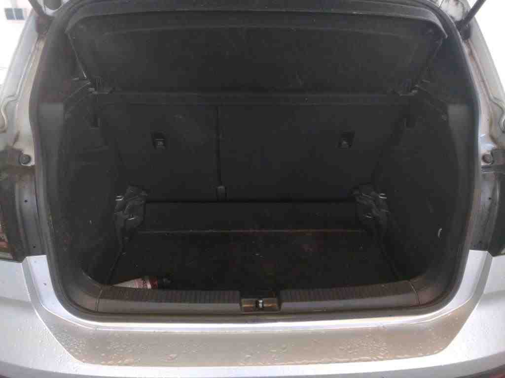 Volkswagen T-Cross 1.0 TSI Move RFK ACC 10
