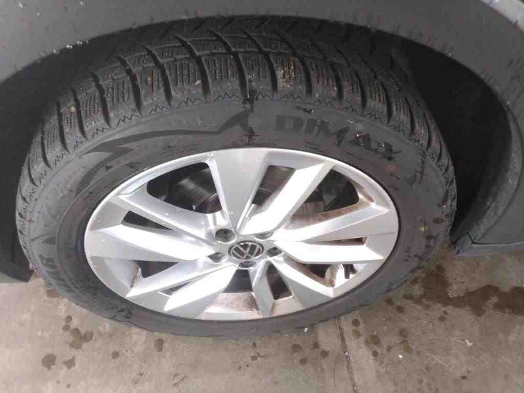 Volkswagen T-Cross 1.0 TSI Move RFK ACC 12