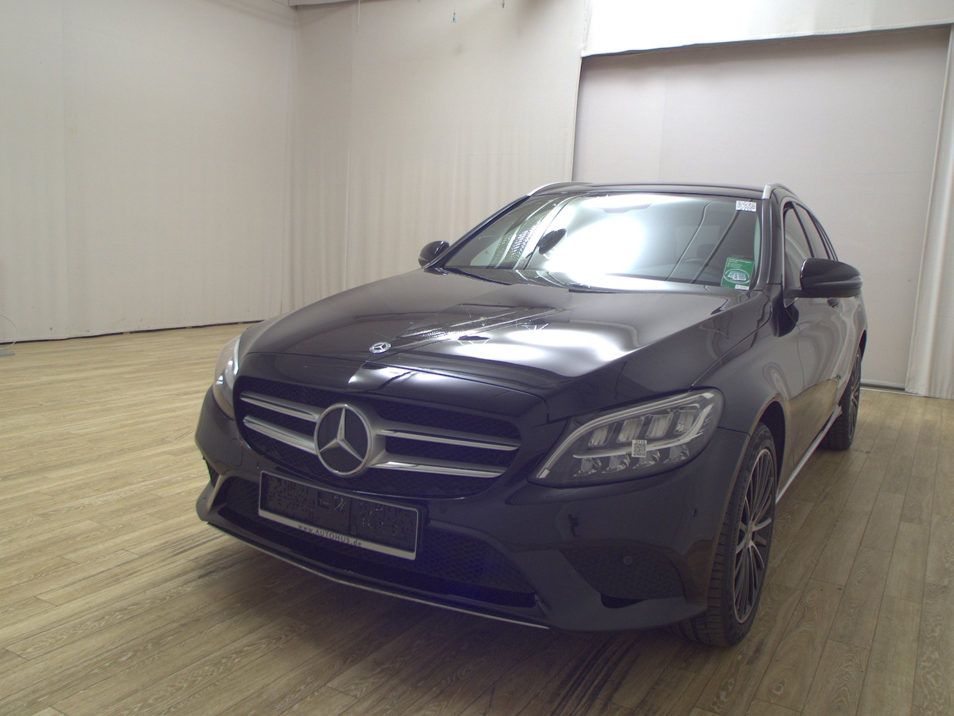 Mercedes-Benz C 180 T d Avantgarde Leder Navi LED Widescreen 2