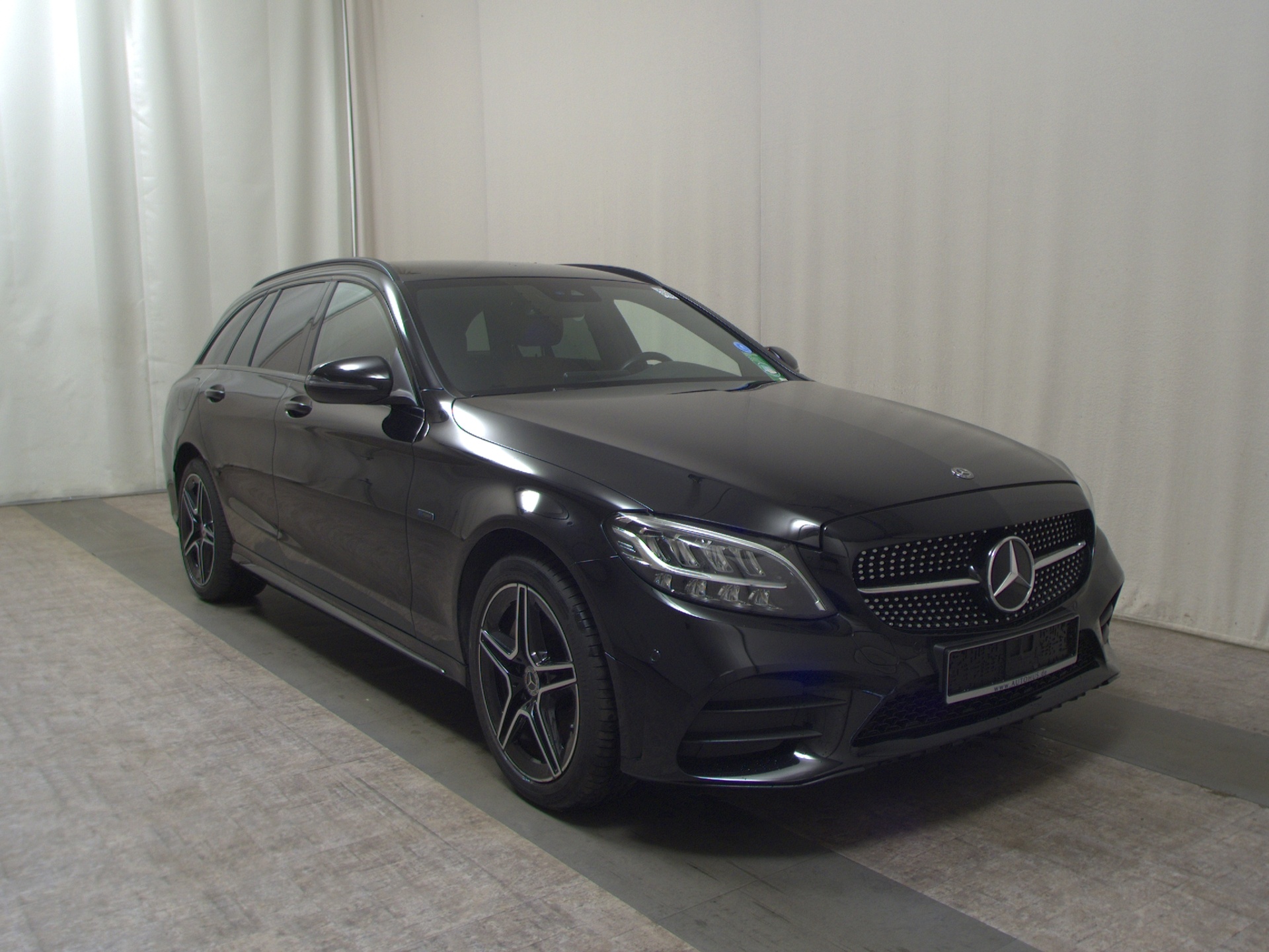 Mercedes-Benz C 300 T e AMG-Line Night Navi LED Burmester RfK 3