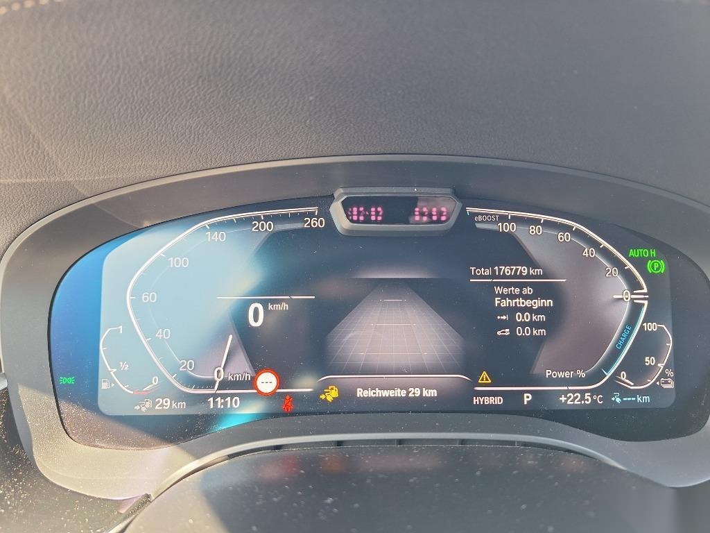 BMW 530e Touring xDr Luxury-Line Hud H/K 8