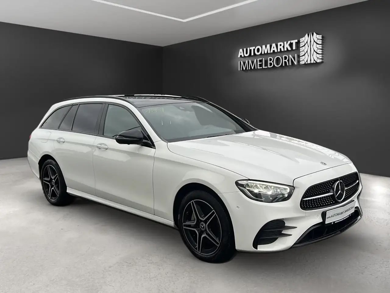 Mercedes-Benz E 300 de AMG Allrad 360*Pano*Burmest*SOH 92%*Dis