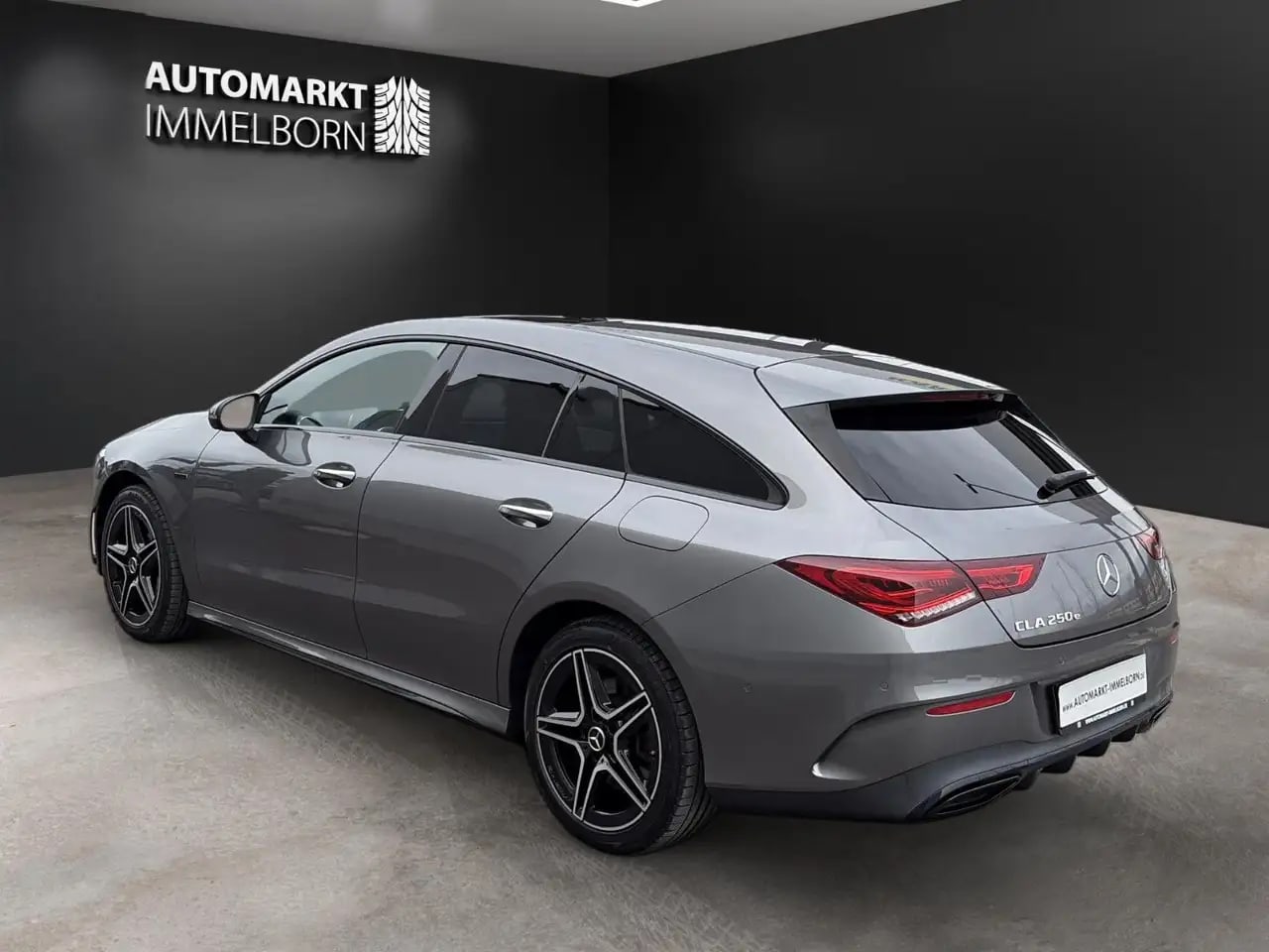 Mercedes-Benz CLA 250 AMG Pano*Distro*360*AHK*Burmes*SOH98% 5