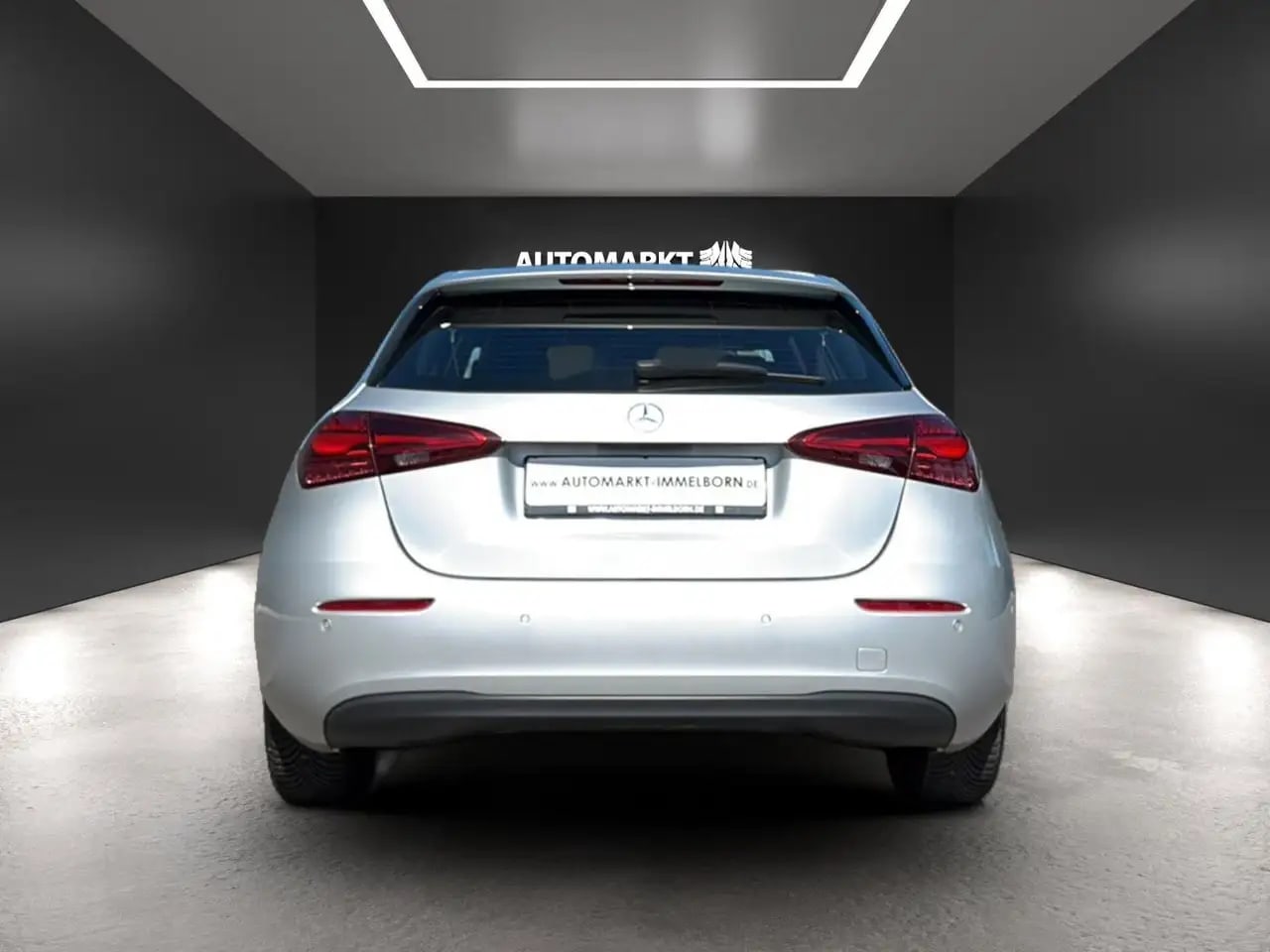 Mercedes-Benz A 200 Kamera*LED*NaviTouch*DigTacho*DAB*1Hand 10
