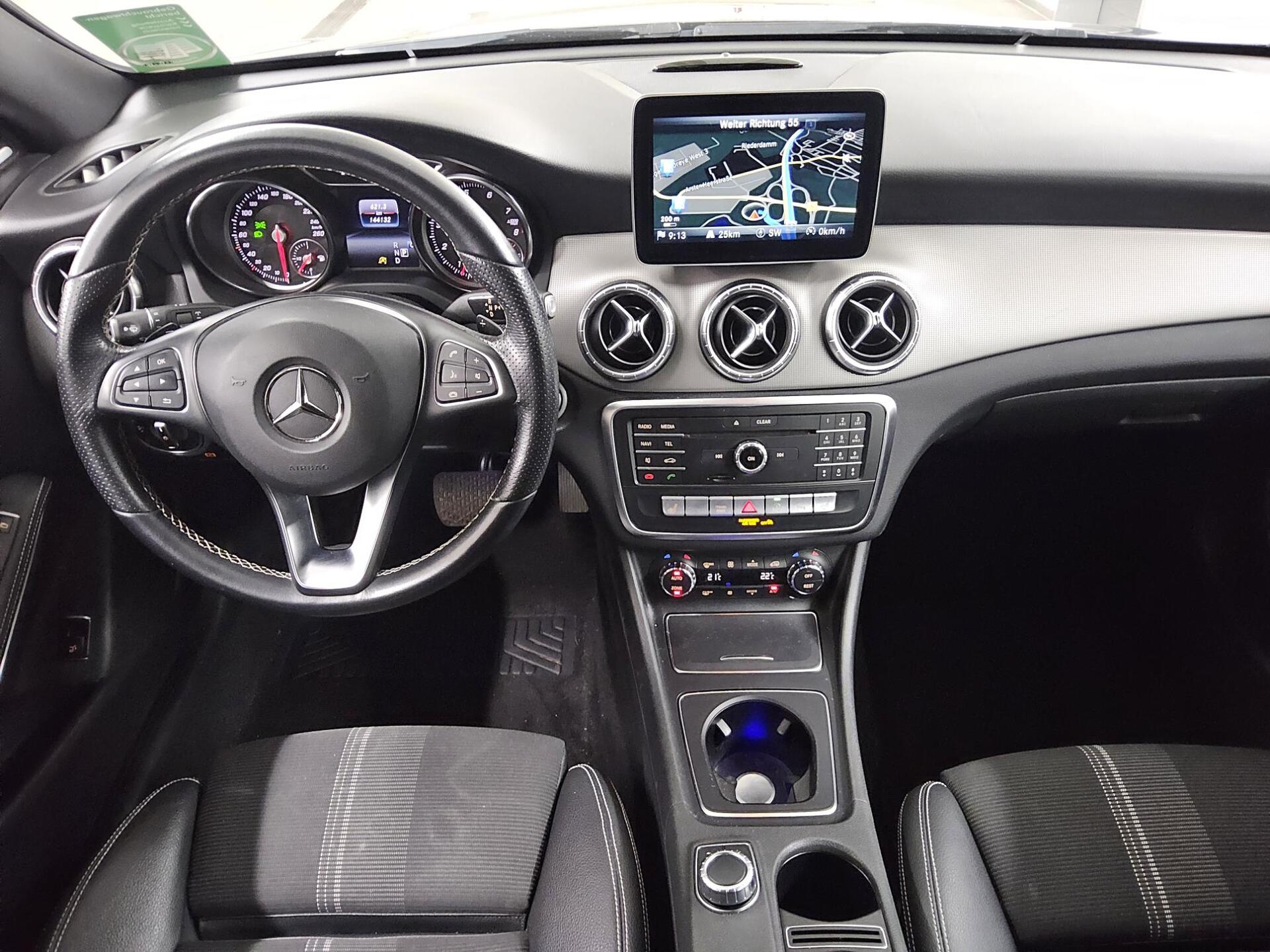 Mercedes-Benz CLA 220 SB 4M Urban Night Navi LED H/K Kamera 5