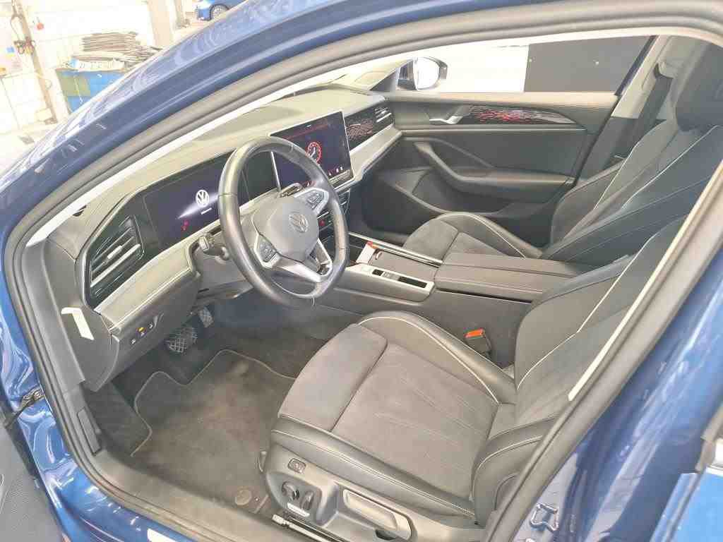 Volkswagen Passat Variant 2.0 TDI Elegance NAVI KLIMAAUT SHZ RFK 6