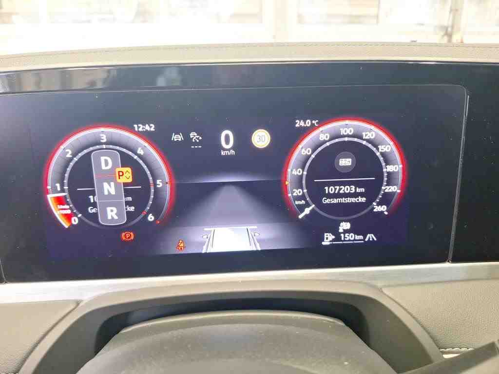 Volkswagen Passat Variant 2.0 TDI Elegance NAVI KLIMAAUT SHZ RFK 7