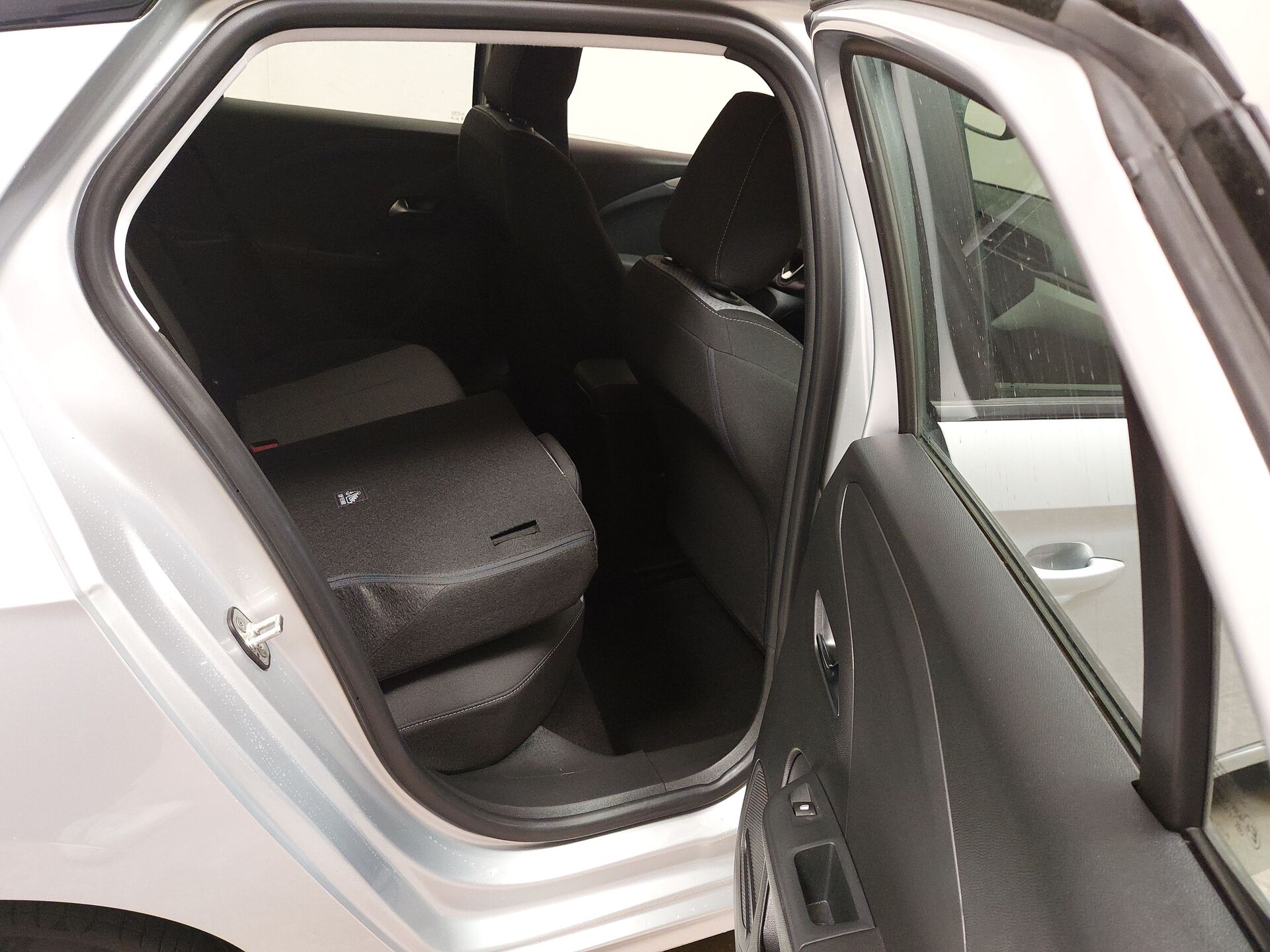 Opel Corsa 1.2 SHZ PDC KLIMA 14