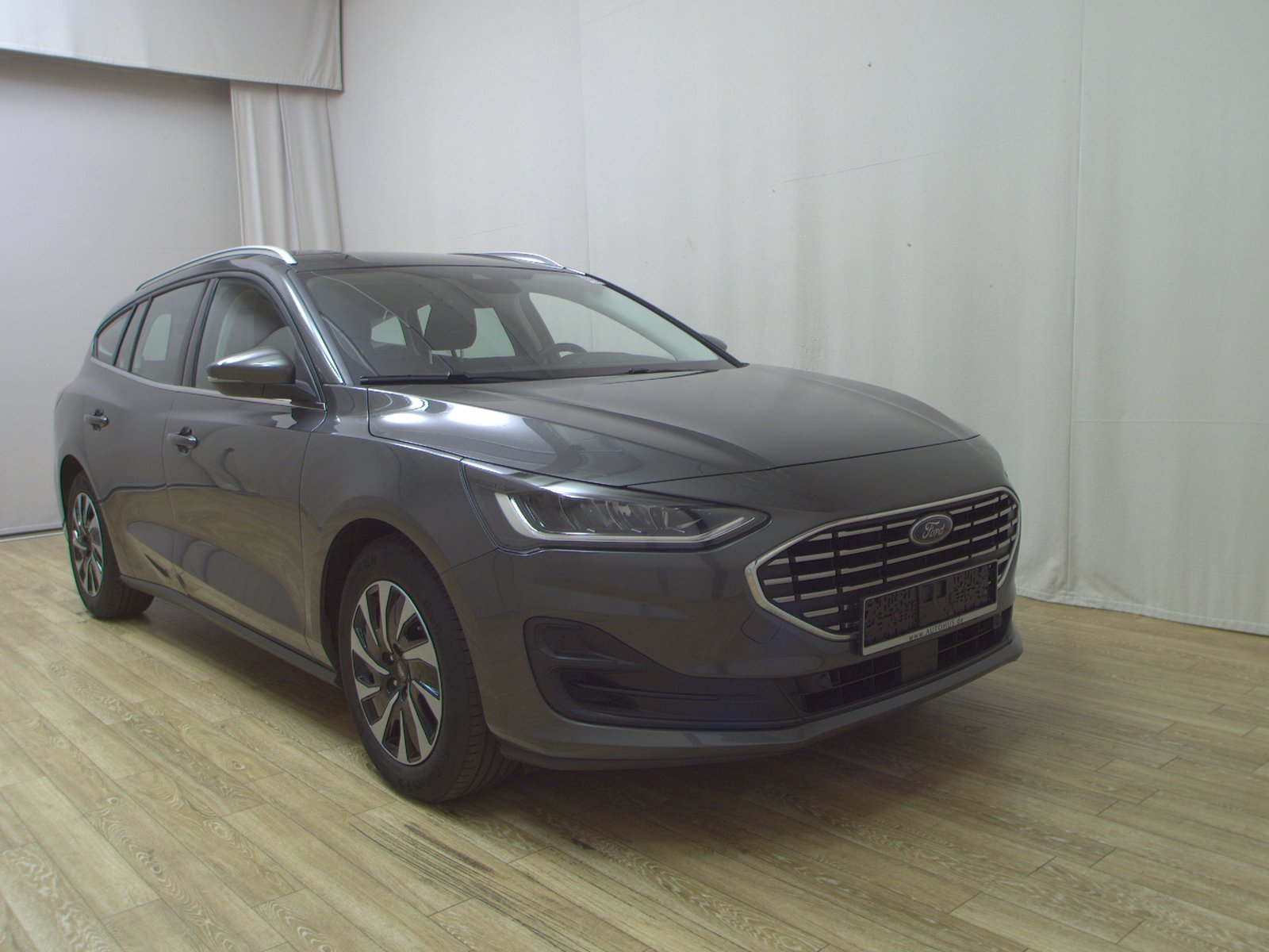 Ford Focus Turnier 1.5 EB Titanium NAVI LED RFK ACC 3