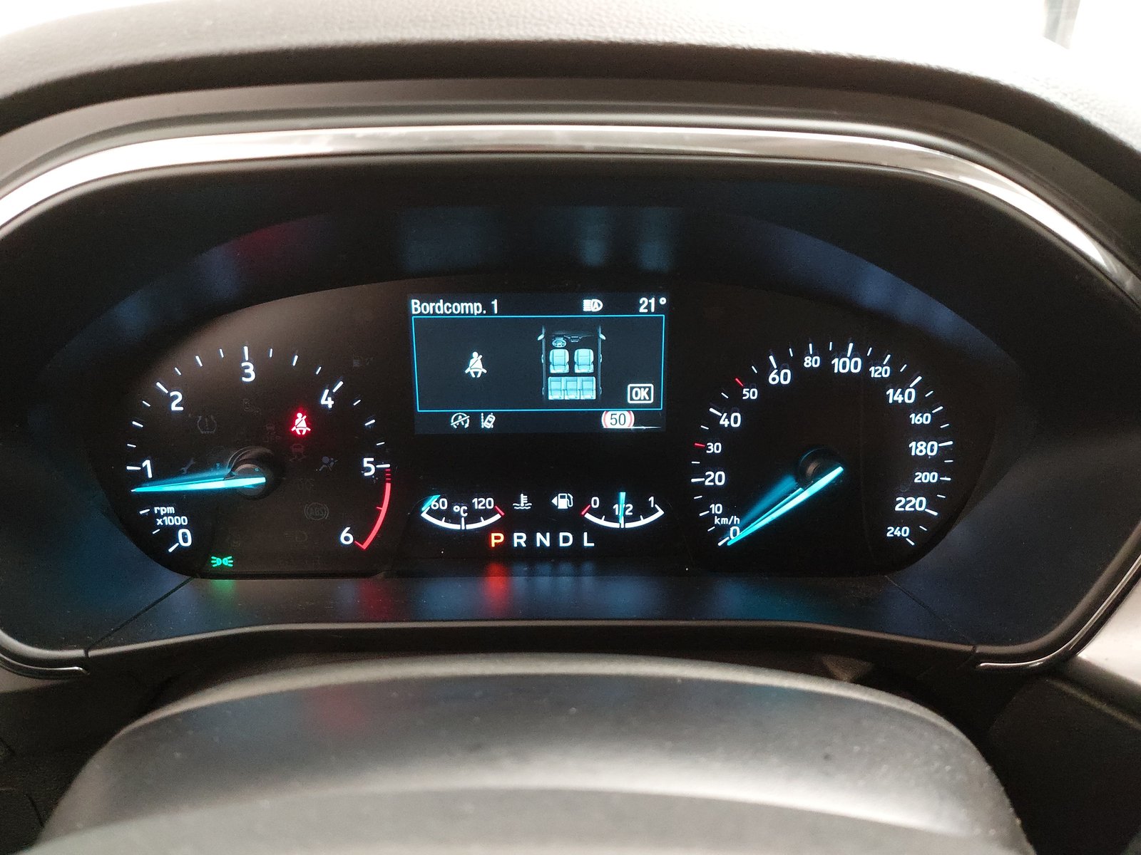 Ford Focus Turnier 1.5 EB Titanium NAVI LED RFK ACC 20