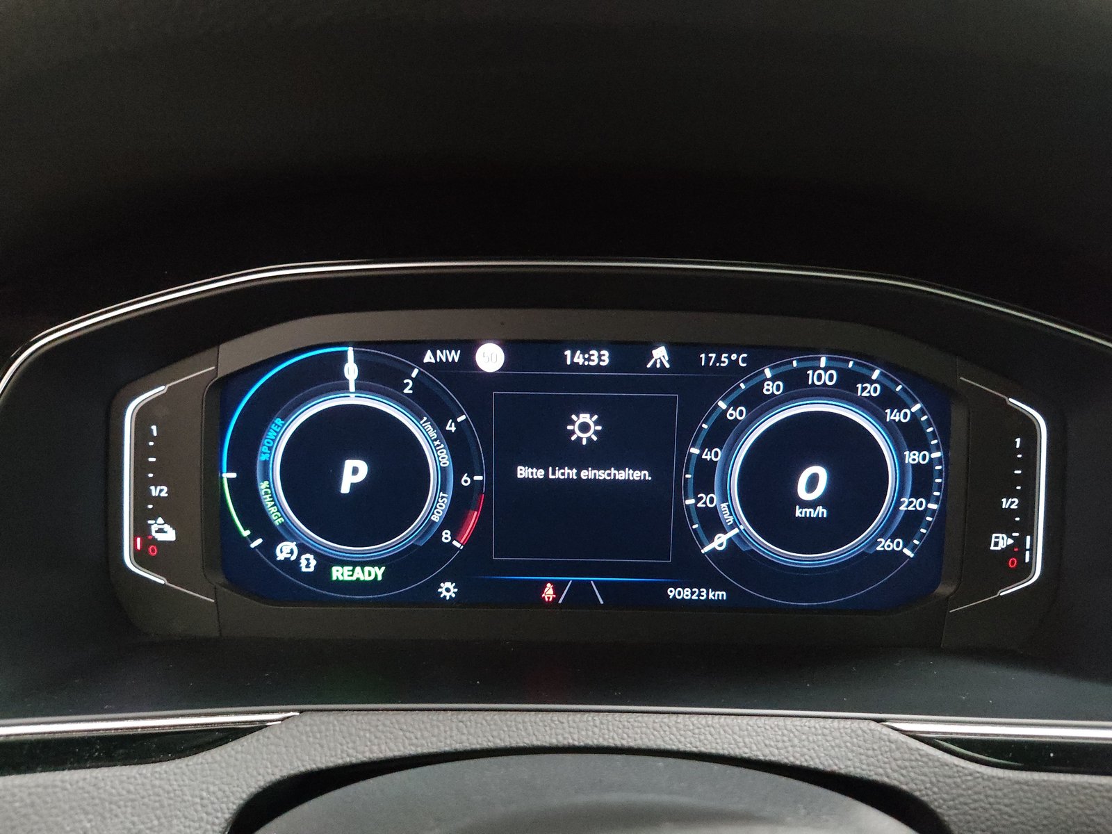 Volkswagen Passat Variant GTE 1.4 TSI Pano AHK DCC 16
