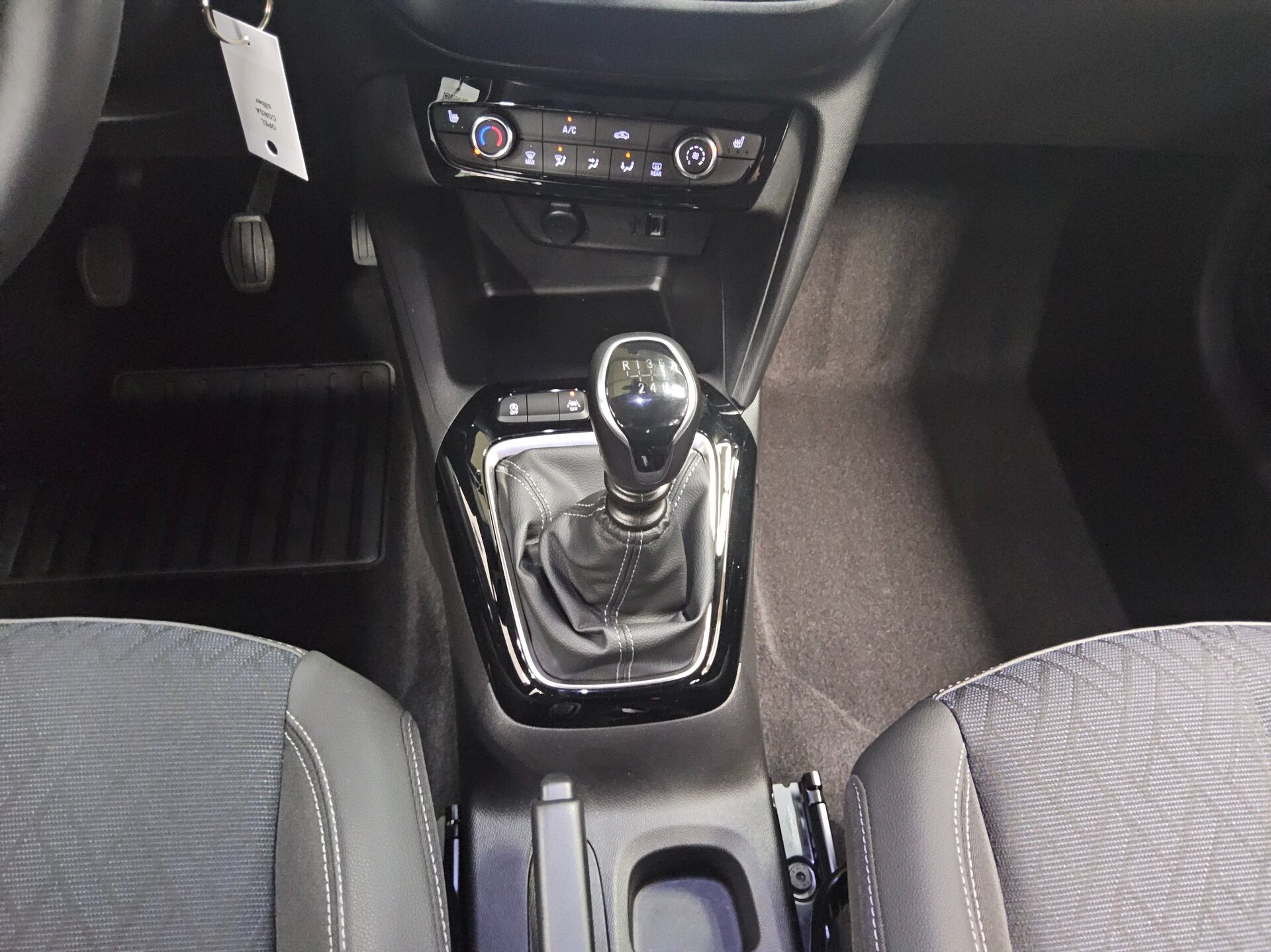 Opel Corsa 1.2 Turbo Elegance Navi LED Shz PDC 6