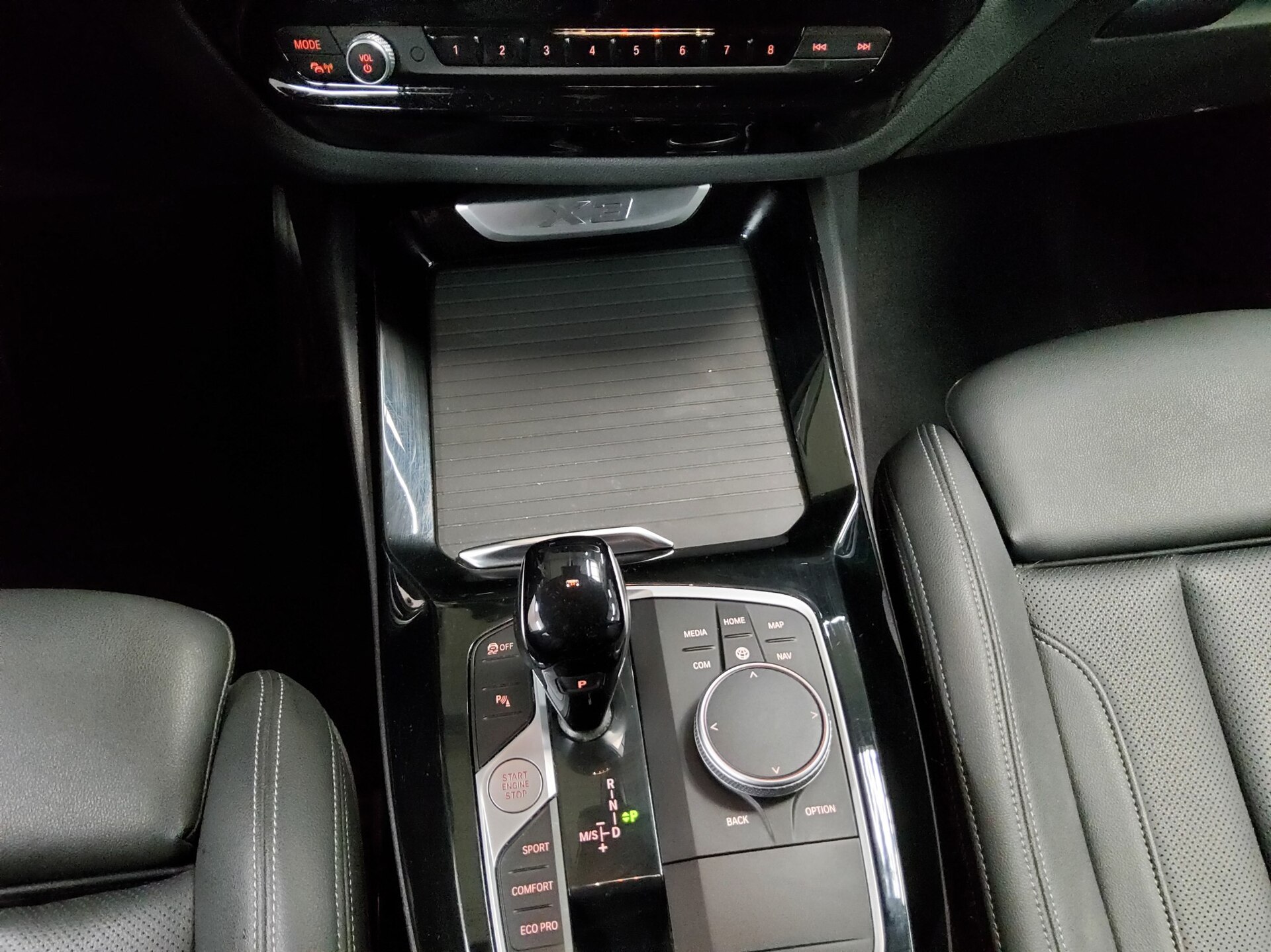 BMW X3 xDrive20d Navi LED LC+ Leder Kamera 6