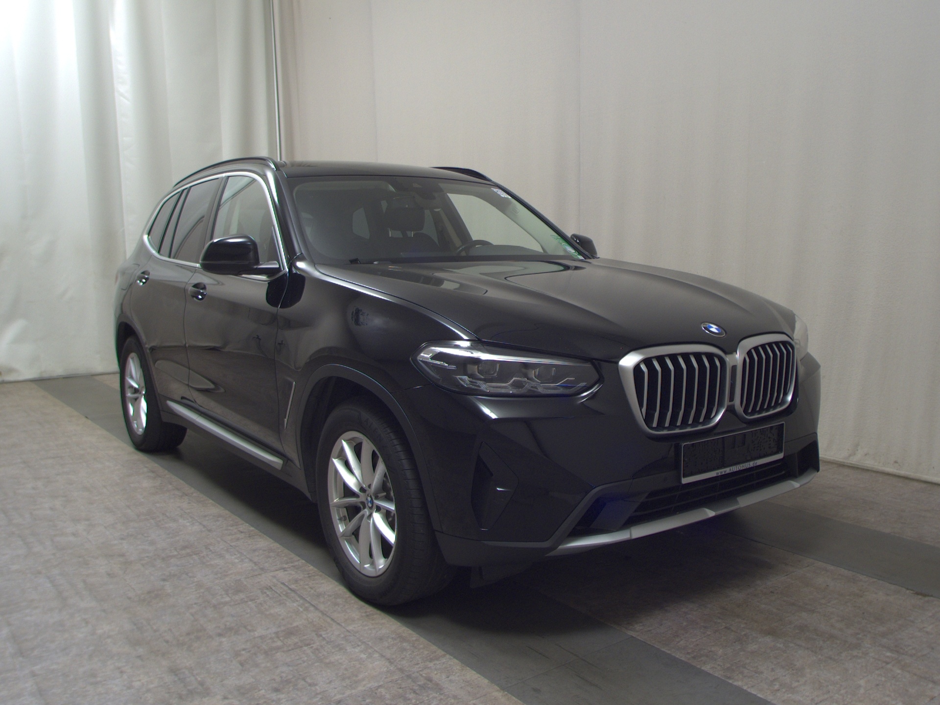 BMW X3 xDrive20d Navi LED LC+ Leder Kamera 3
