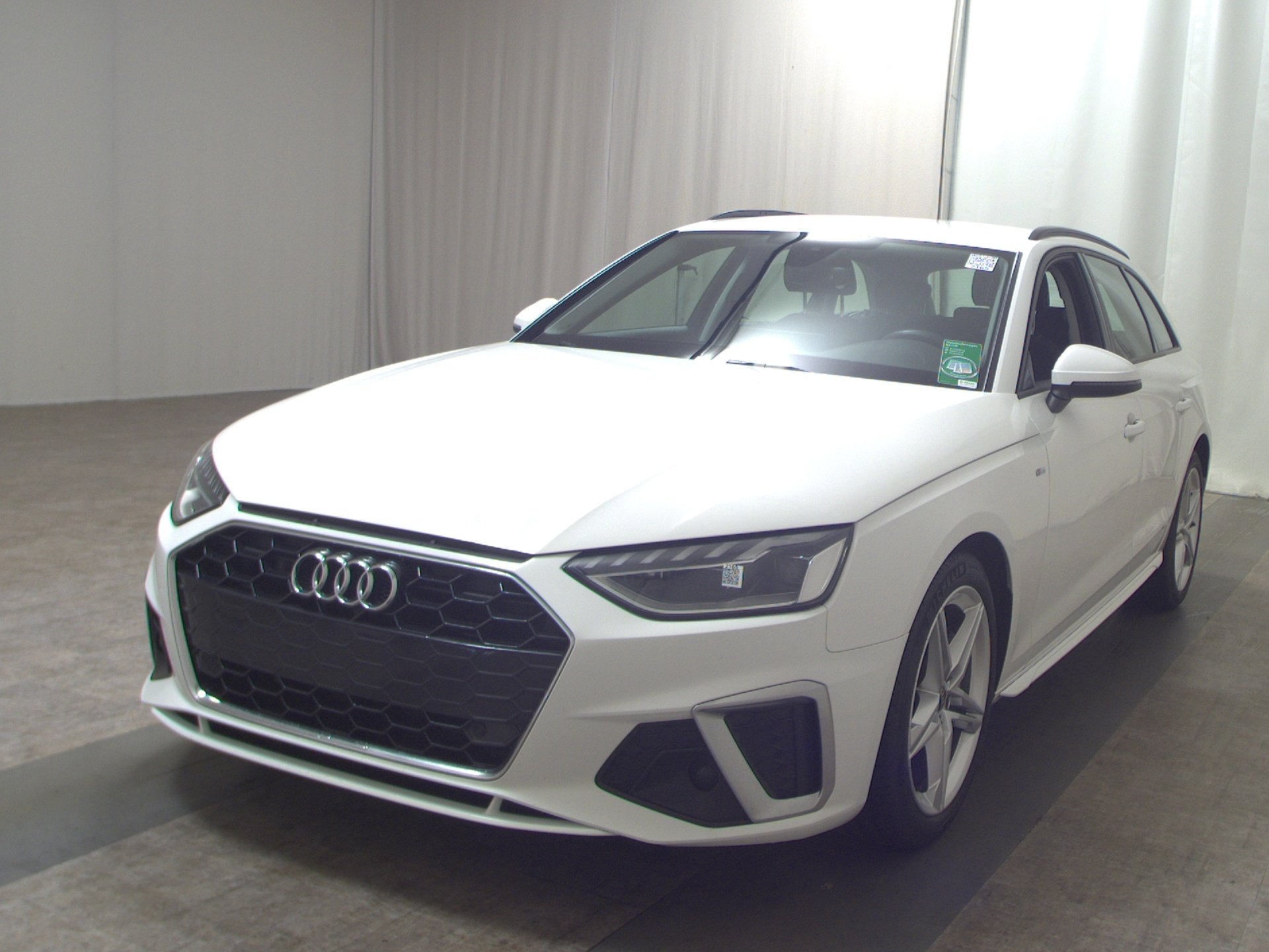 Audi A4 Avant 40 TDI S-Line Ext. Navi+ LED 2