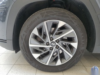 Hyundai Tucson 1.6 CRDI Trend Navi LED AHK RFK 12