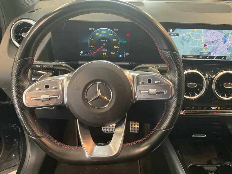 Mercedes-Benz GLA 200 AMG-Line NAVI KLIMAAUT SHZ RFK LED 6