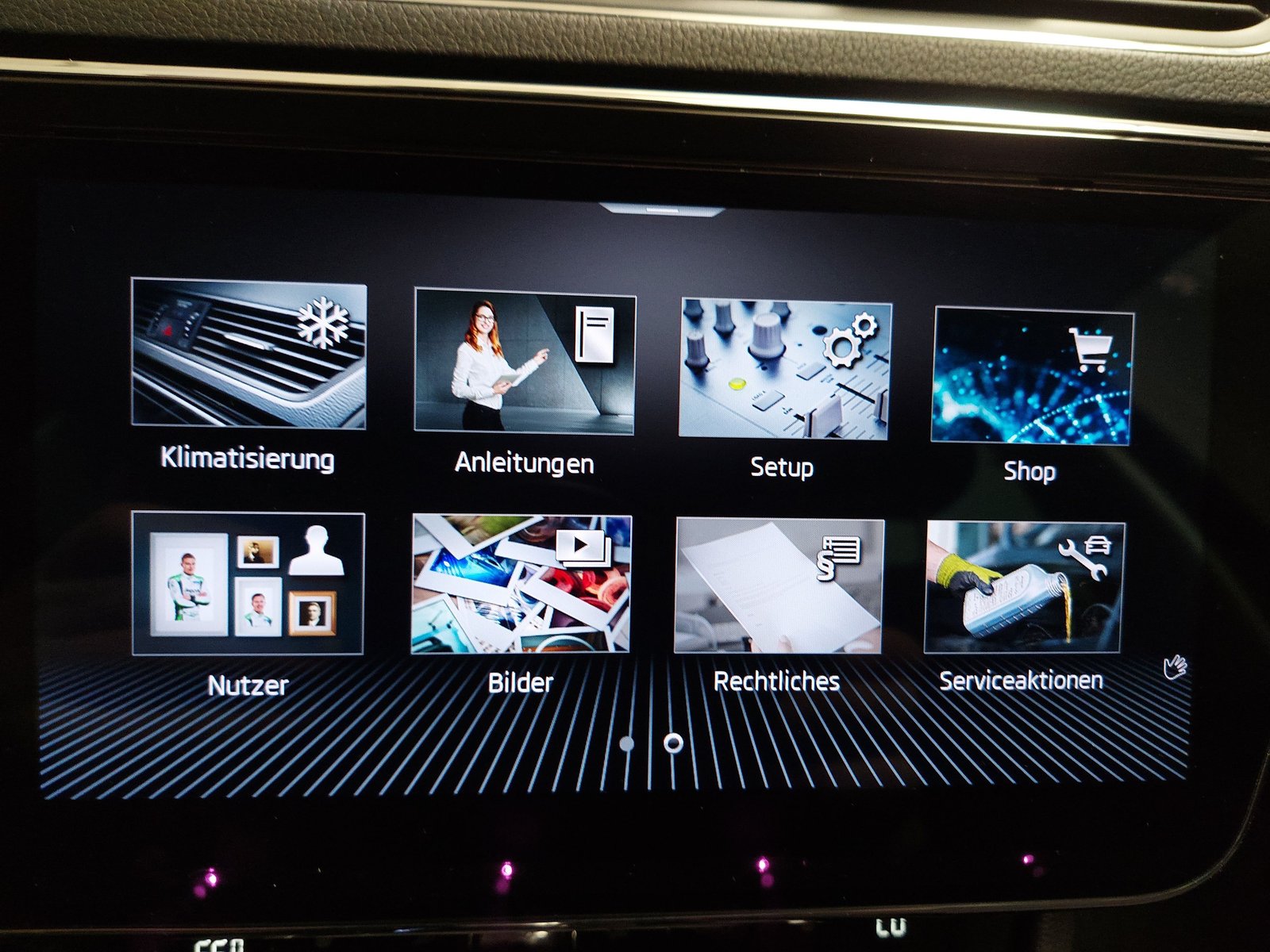Skoda Superb Kombi 2.0 TDI Style RFK 15
