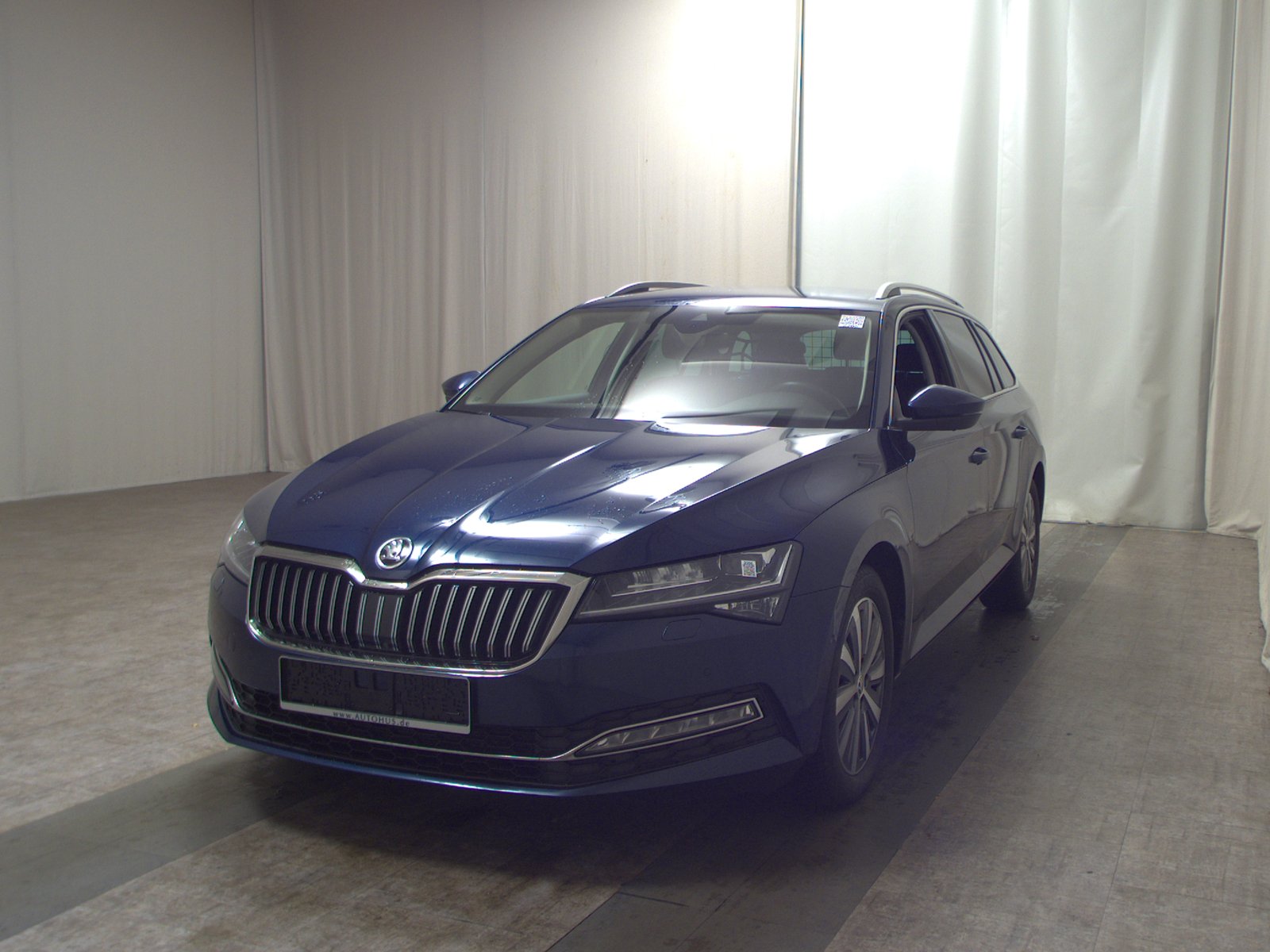 Skoda Superb Kombi 2.0 TDI Style RFK 2