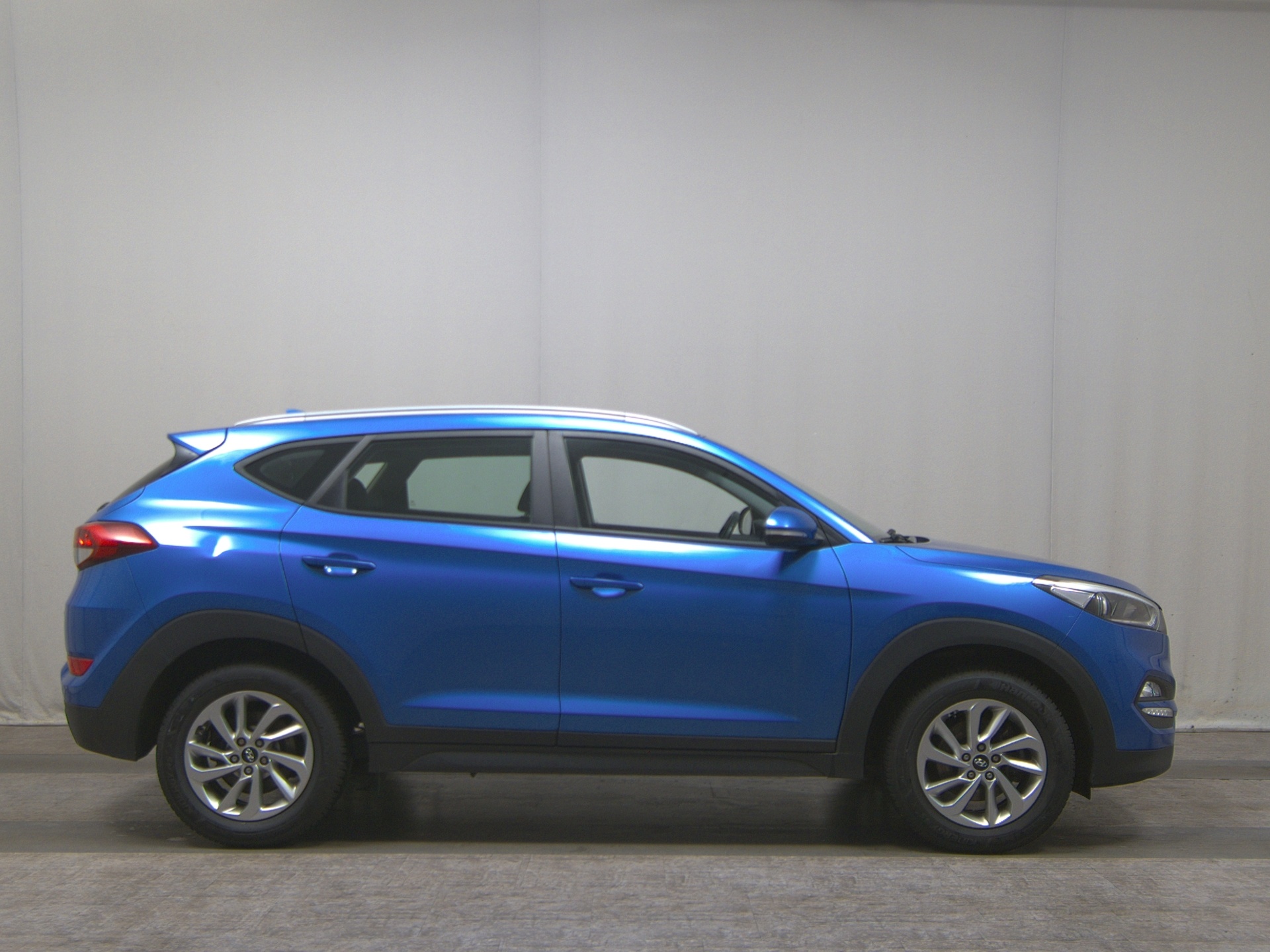 Hyundai Tucson 1.6 Trend Navi Tempomat PDC
