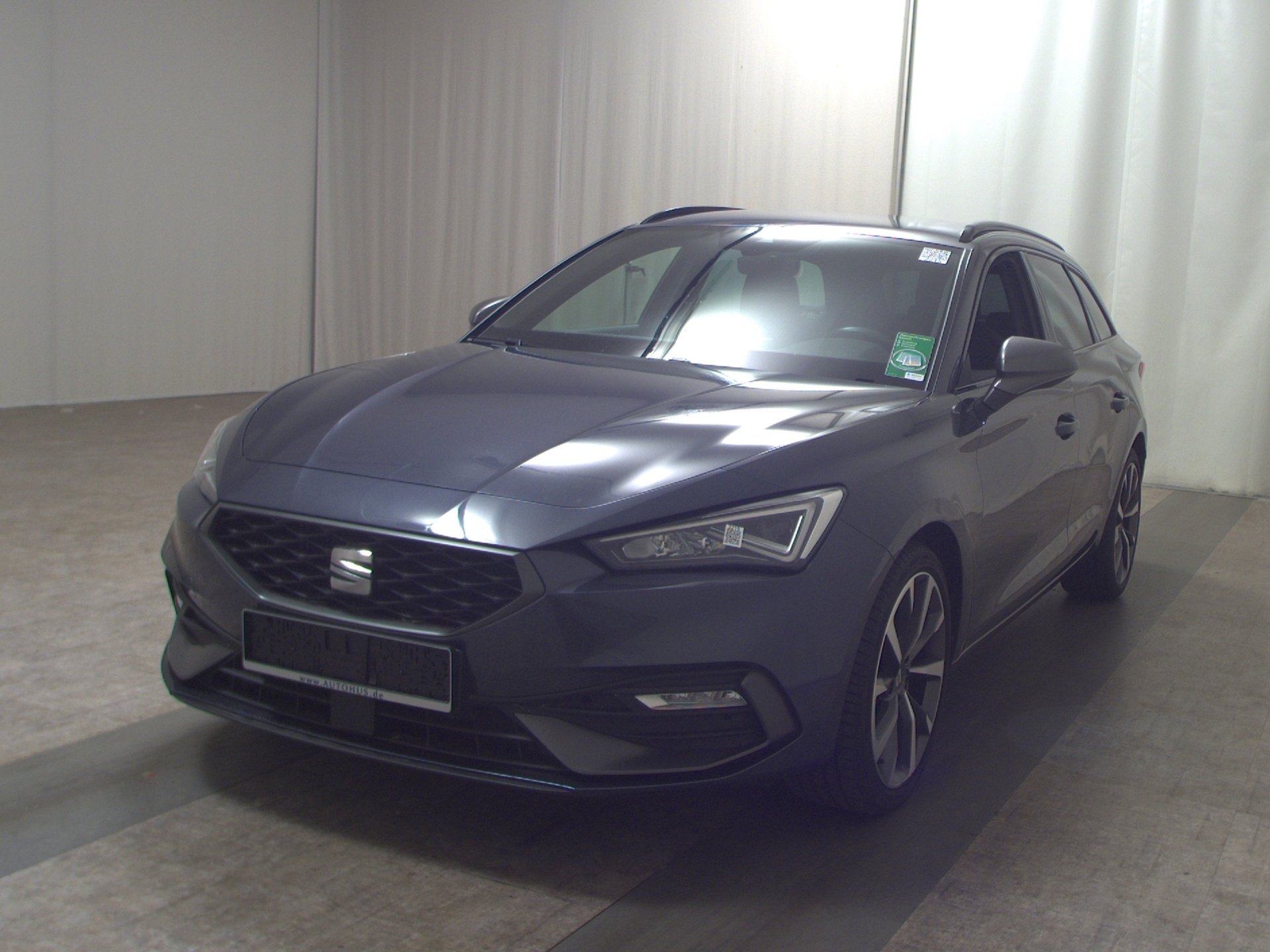 Seat Leon ST 2.0 TDI FR-Line Navi LED vc RFK 2