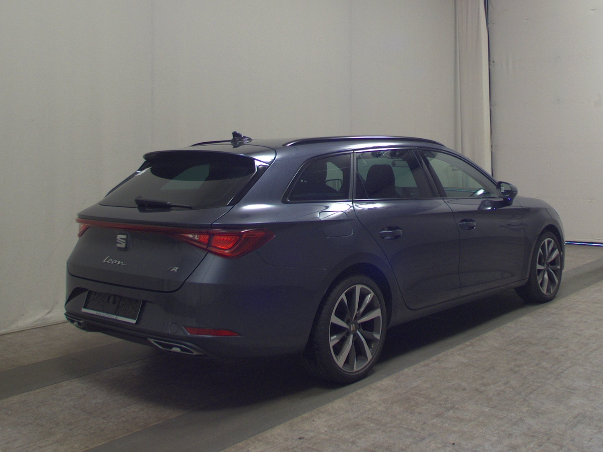 Seat Leon ST 2.0 TDI FR-Line Navi LED vc RFK 4