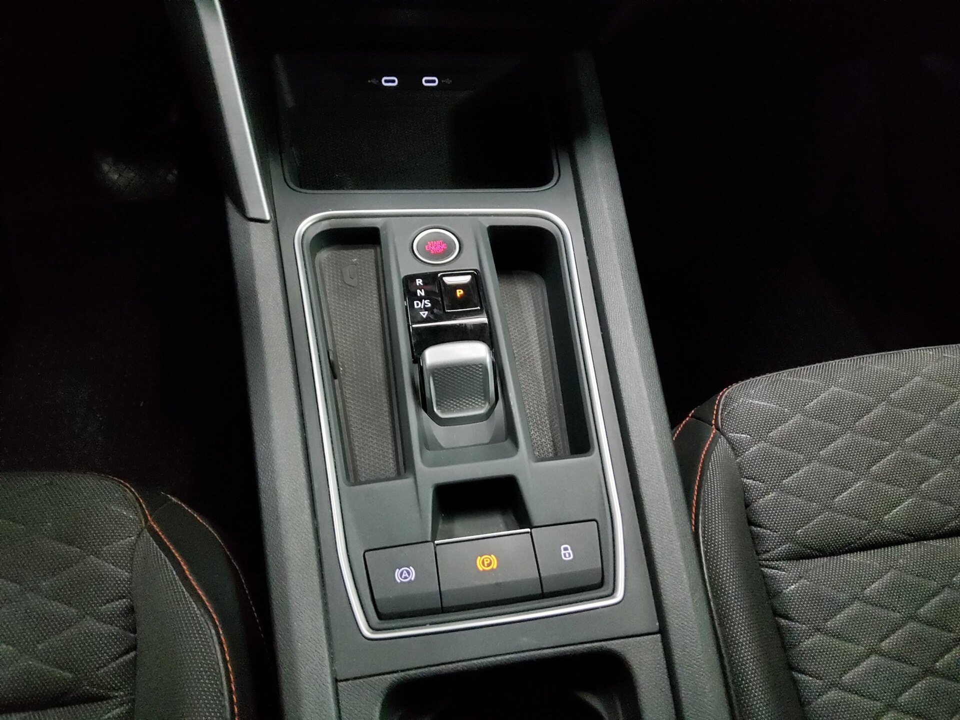 Seat Leon ST 2.0 TDI FR-Line Navi LED vc RFK 6