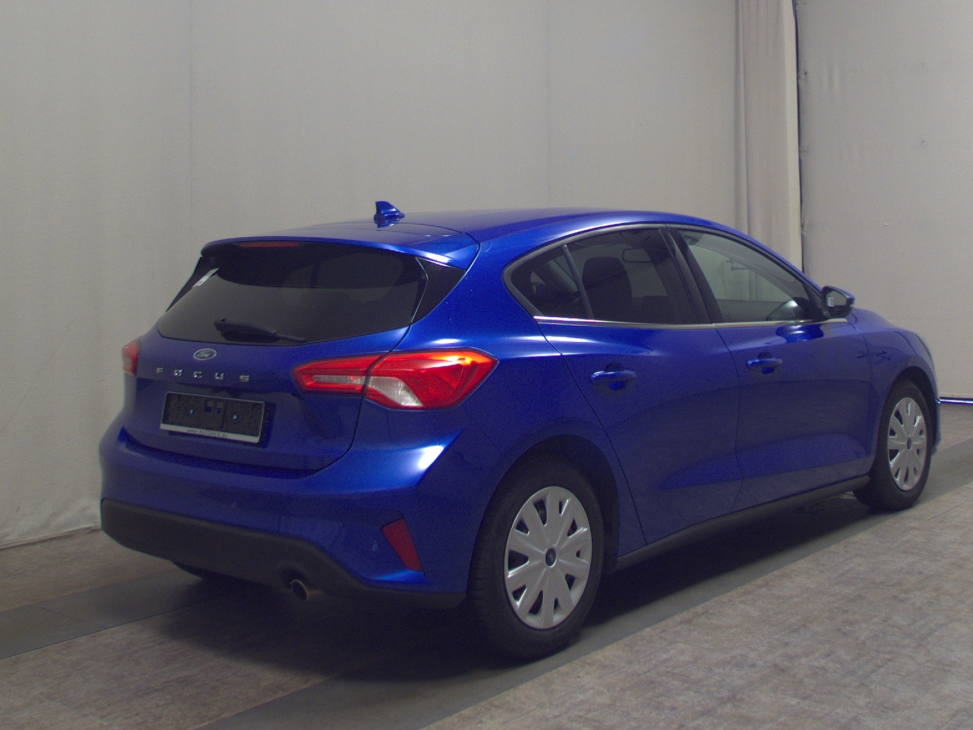 Ford Focus 1.5 EB Cool&Connect Navi LED RfK ACC Shz 4