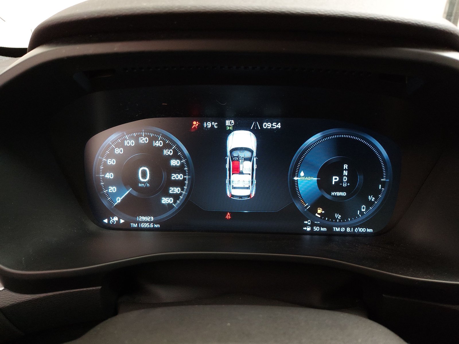 Volvo XC40 NAVI LED SHZ RFK STHZG. 17