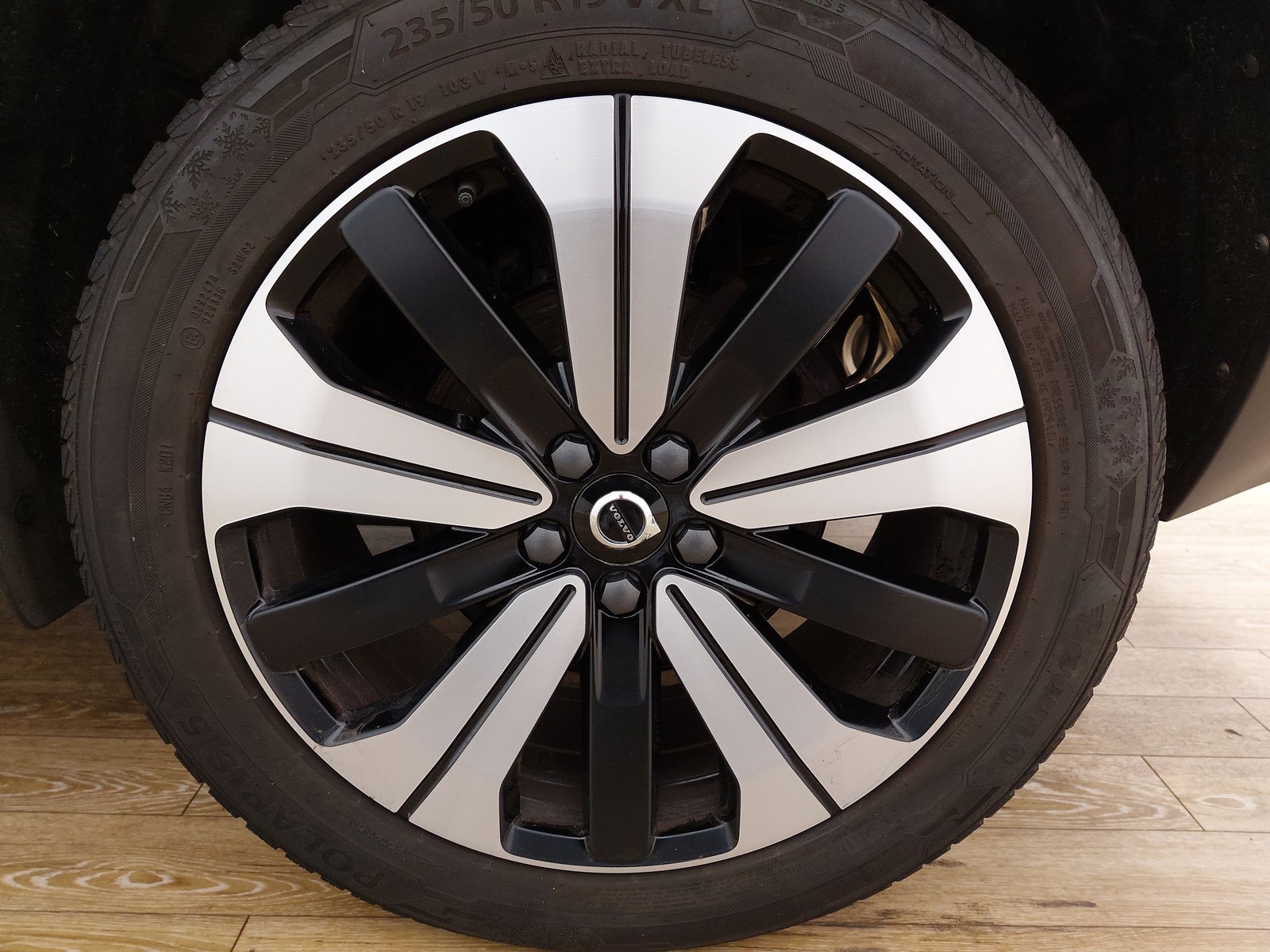 Volvo XC40 NAVI LED SHZ RFK STHZG. 8