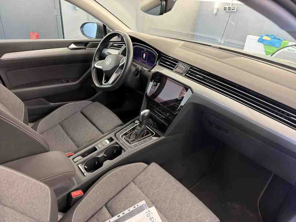 Volkswagen Passat Variant 2.0 TDI Business Navi LED AID 6