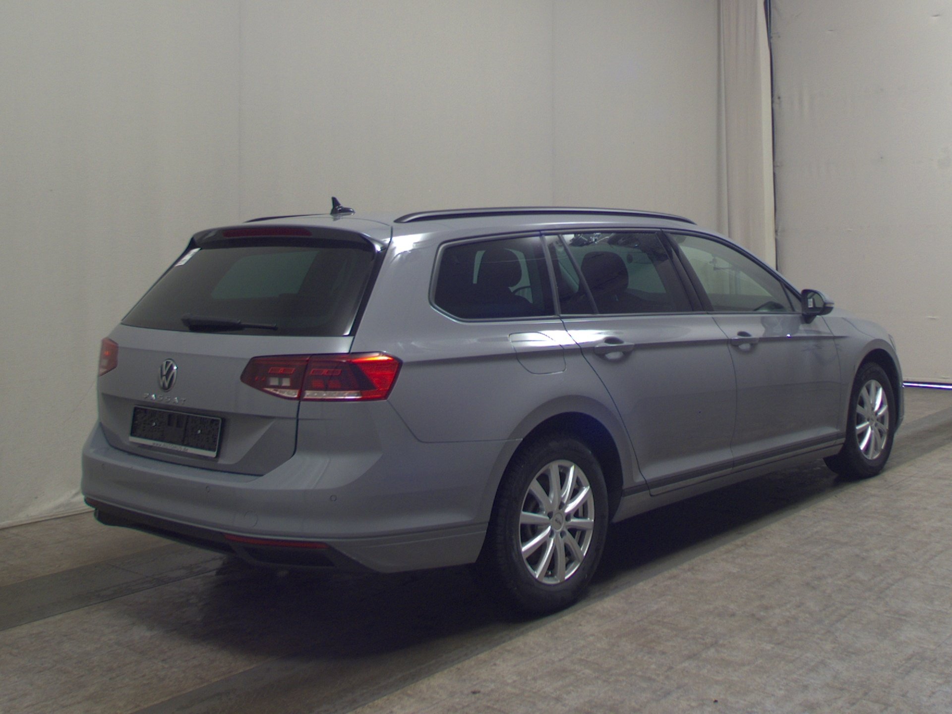 Volkswagen Passat Var. 2.0 TDI Navi LED RFK SHZ ACC 4