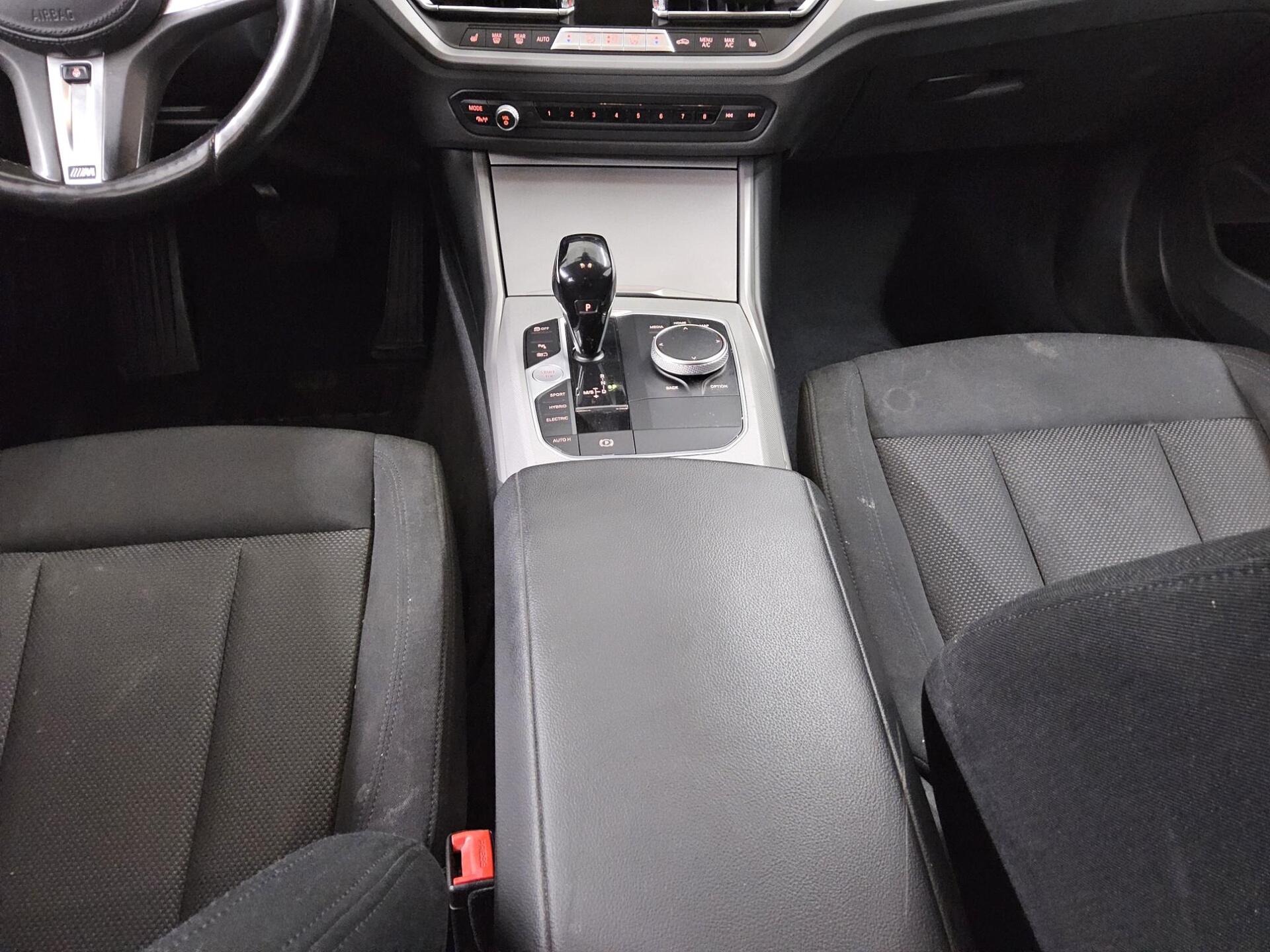 BMW 320e Touring Advantage Navi LED LC-Pro AHK Shz 6