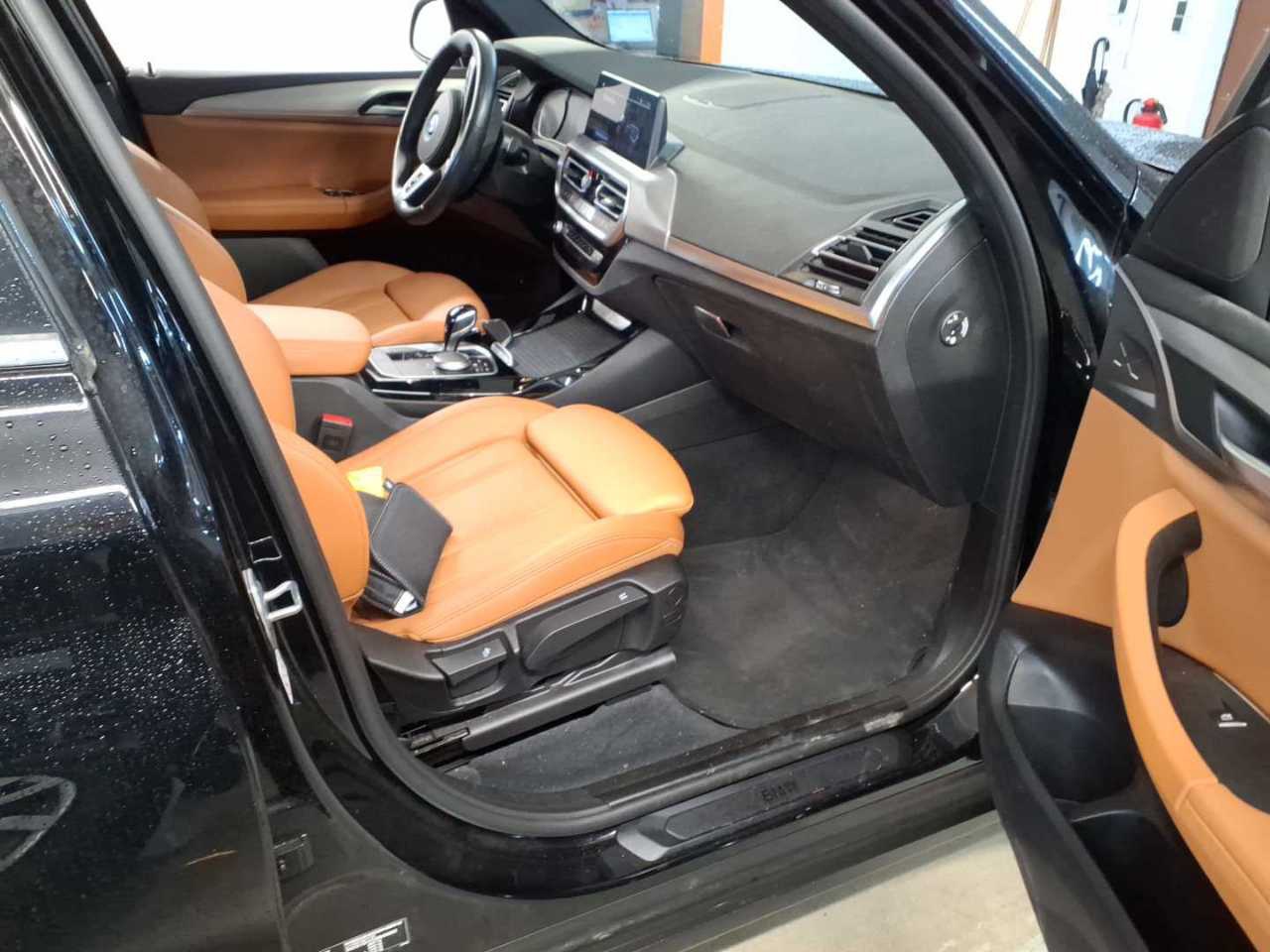 BMW X3 xDrive30e KLIMAAUT LED SPORTSITZE PANO SHZ 6