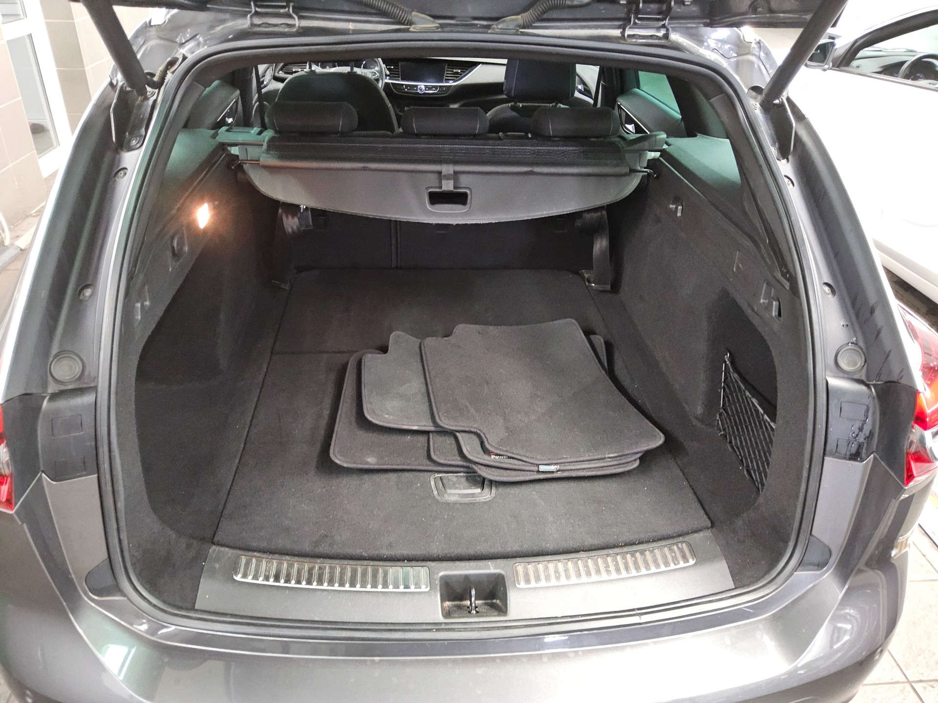Opel Insignia ST 1.5 D Business Ed. Navi LED Tempomat 11