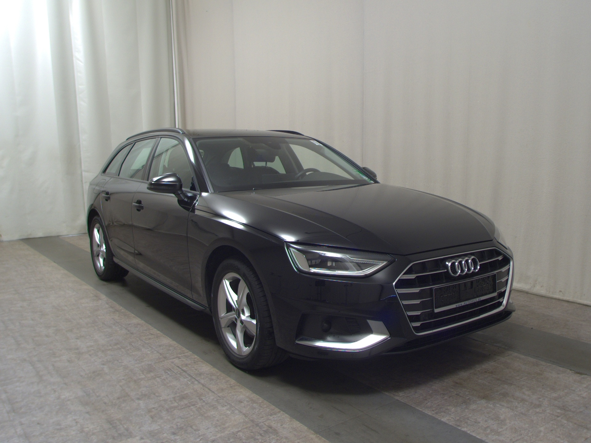 Audi A4 Avant 35 TDI advanced Leder Navi+ LED PDC 3