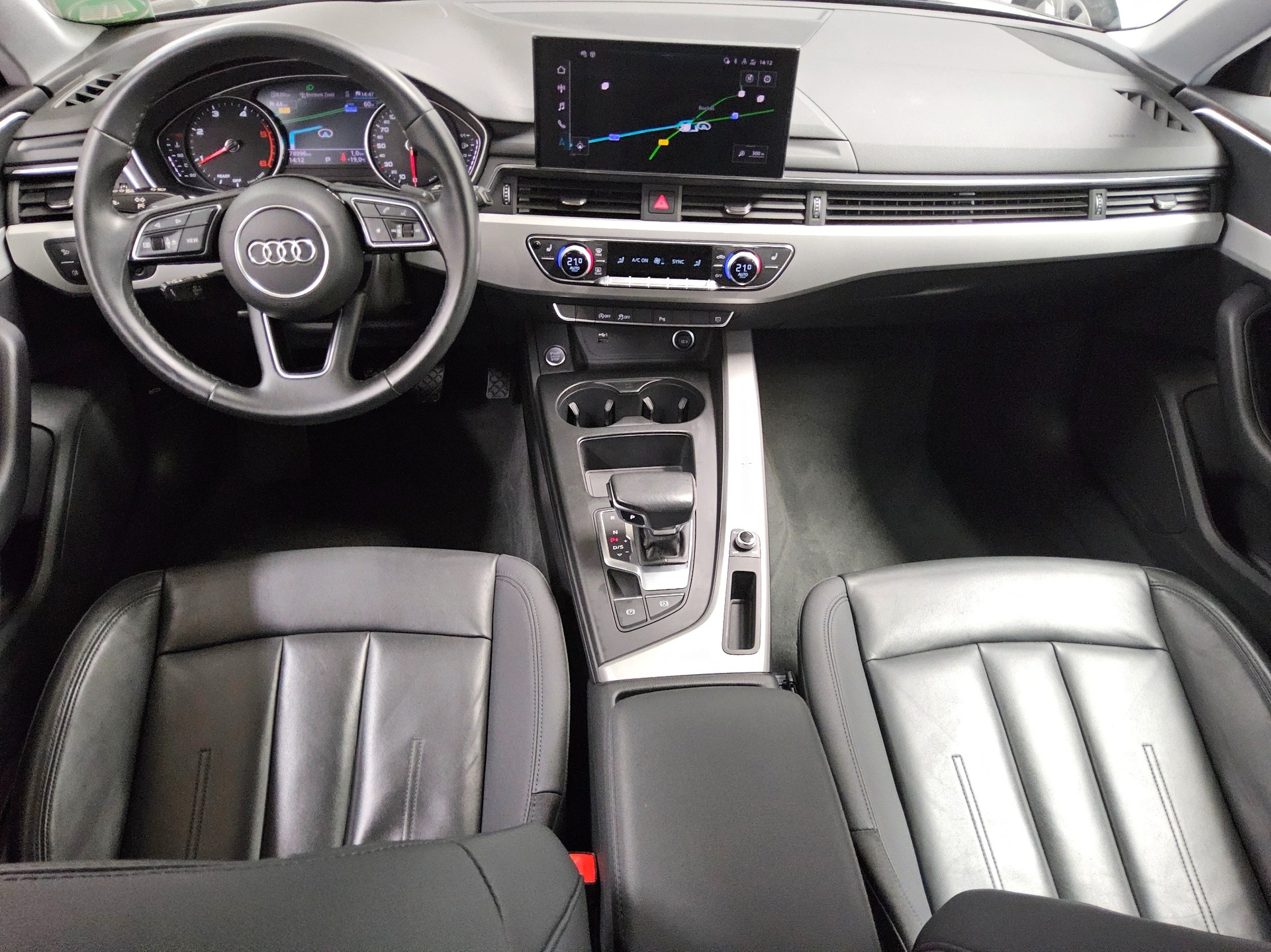 Audi A4 Avant 35 TDI advanced Leder Navi+ LED PDC 5
