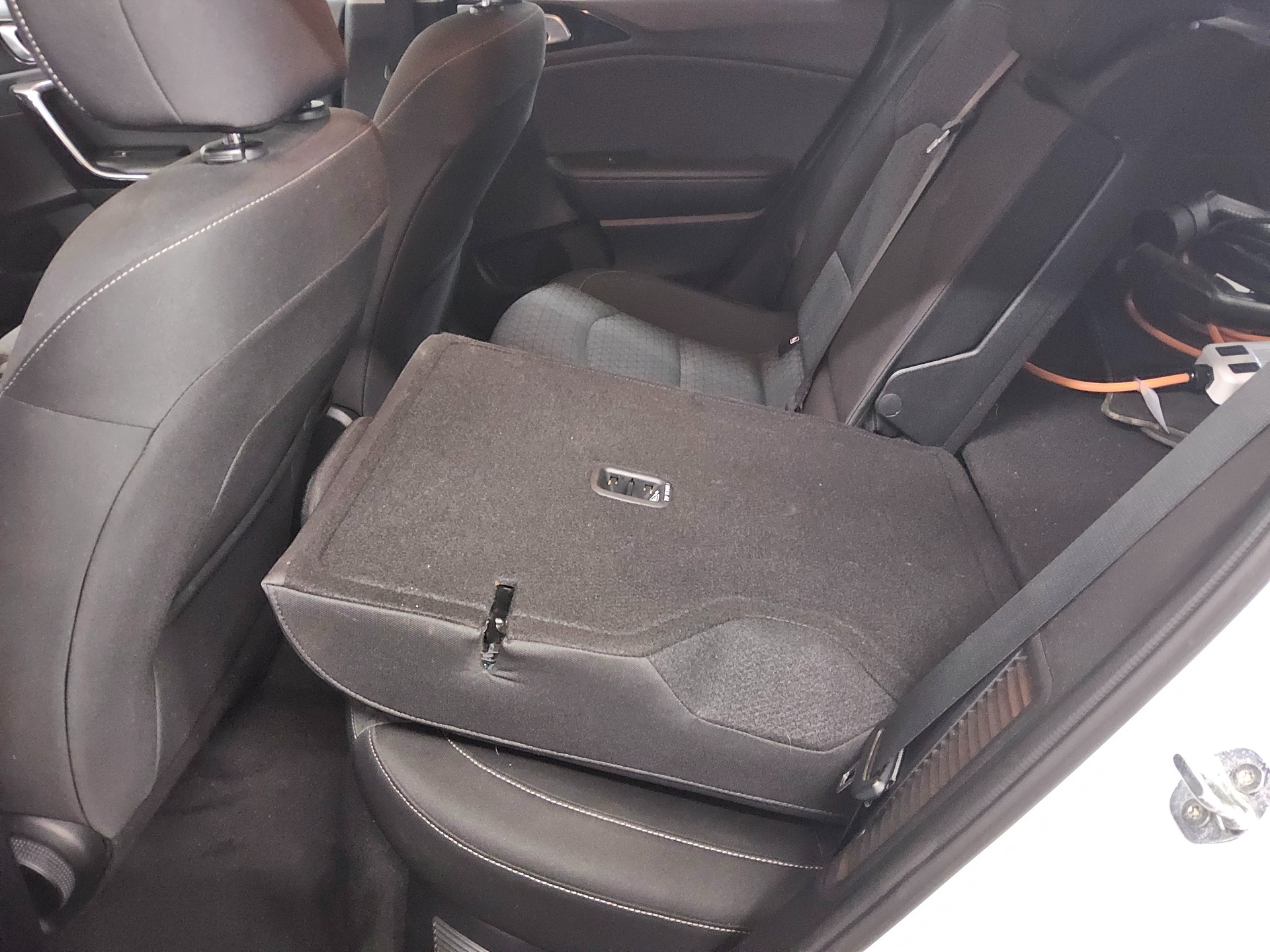 Kia cee'd Sportswagon 1.6 T-GDI PHEV Vision LED ACC 12