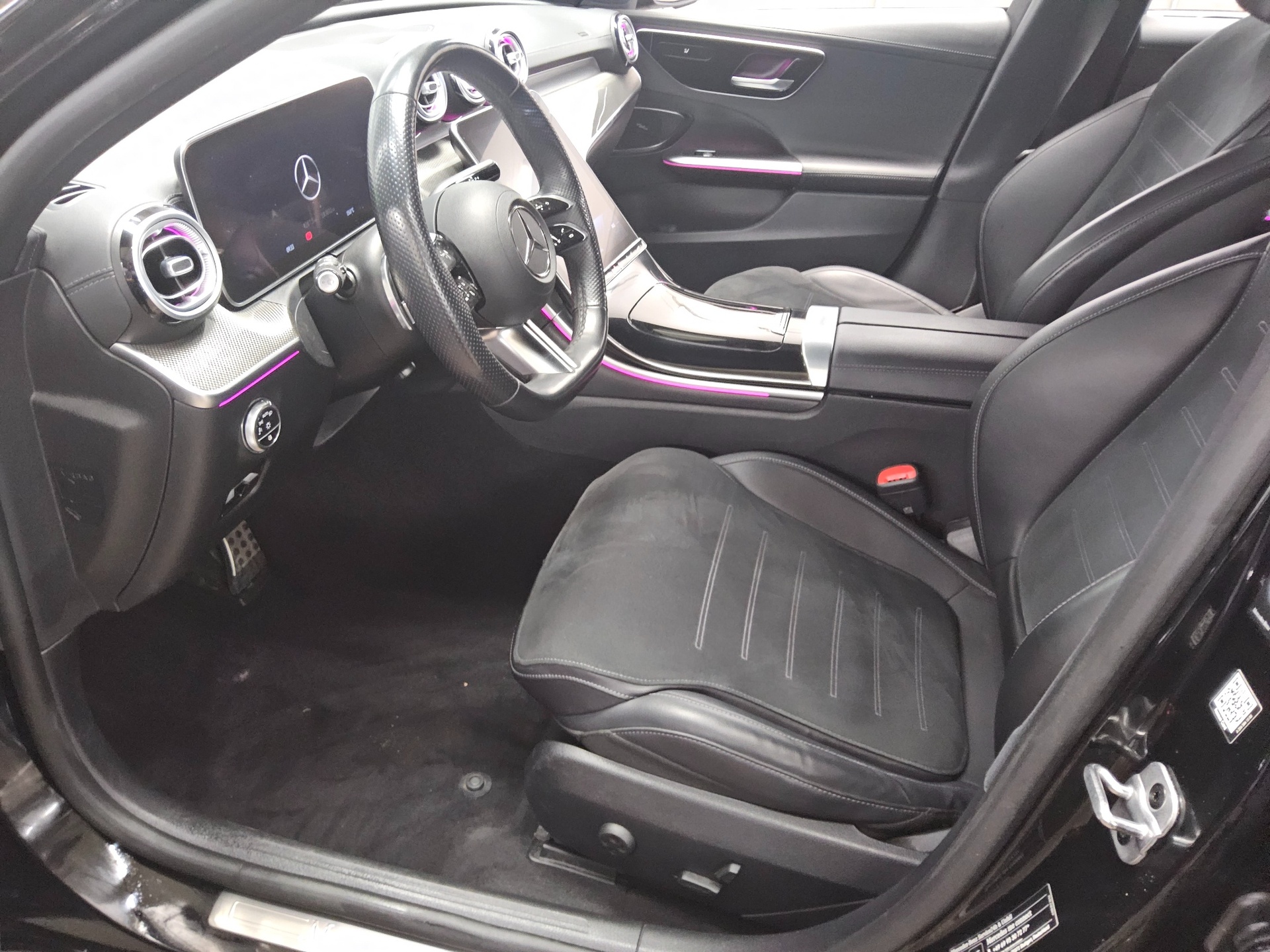Mercedes-Benz C 200 T d AMG-Line Night Navi LED 360° Sound 9
