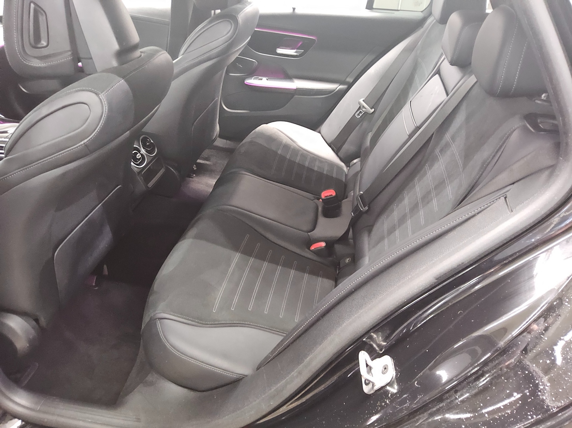 Mercedes-Benz C 200 T d AMG-Line Night Navi LED 360° Sound 13