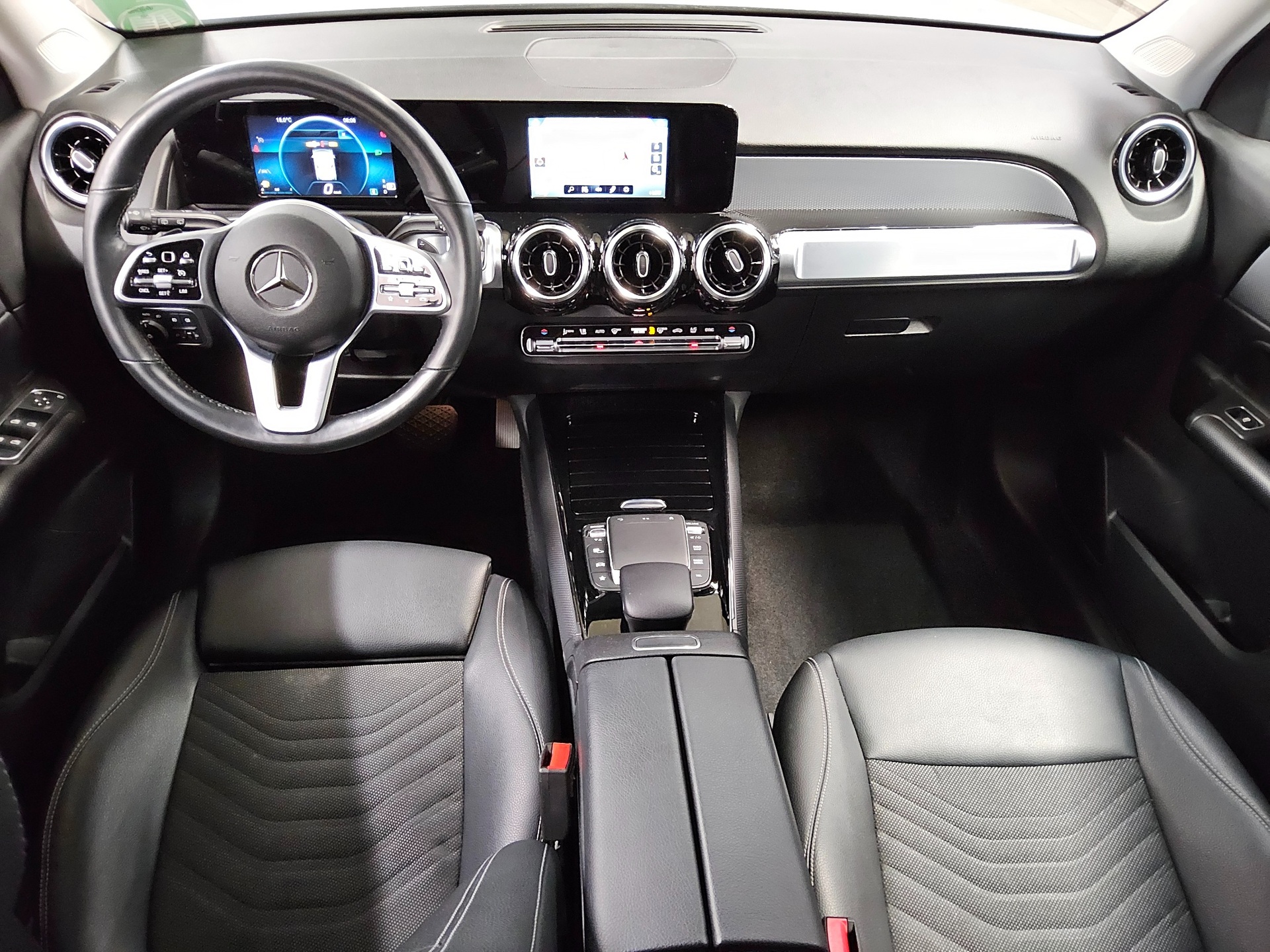 Mercedes-Benz GLB 200 d Style T-Leder Navi MBUX Sound PDC Shz 5