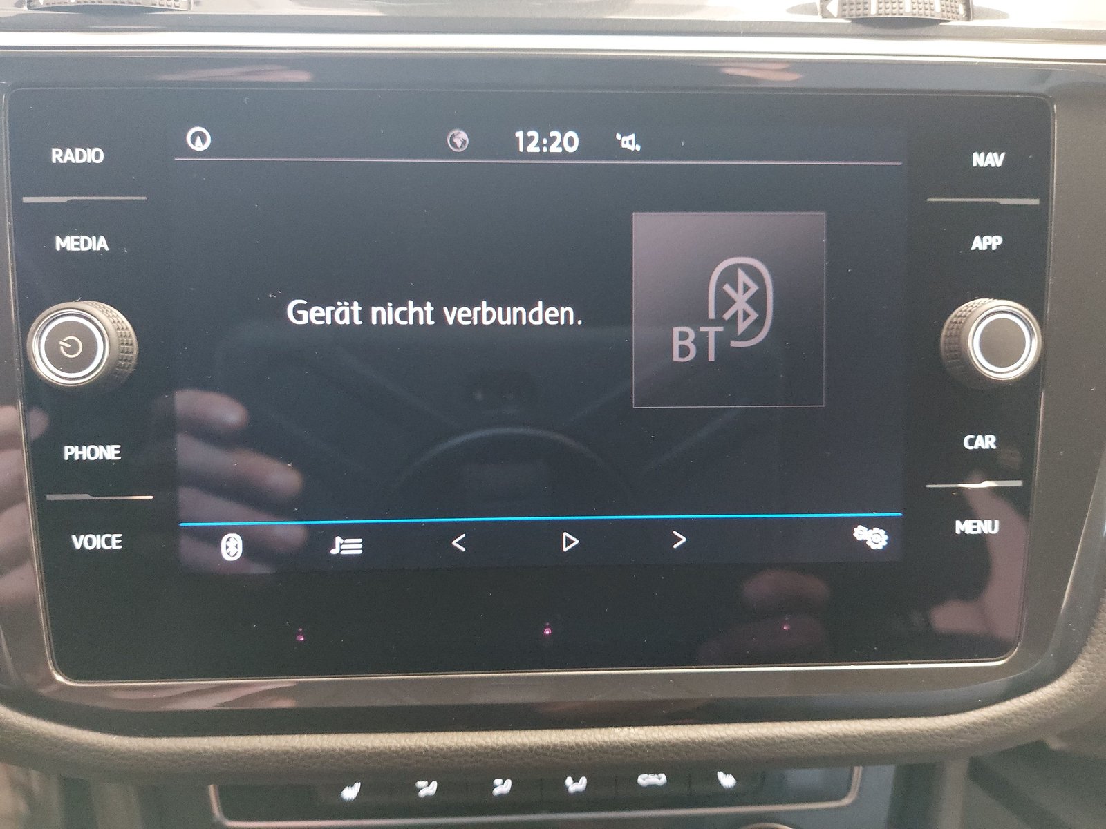Volkswagen Tiguan 2.0 TDI R-Line Navi Shz RFK AID LED 6