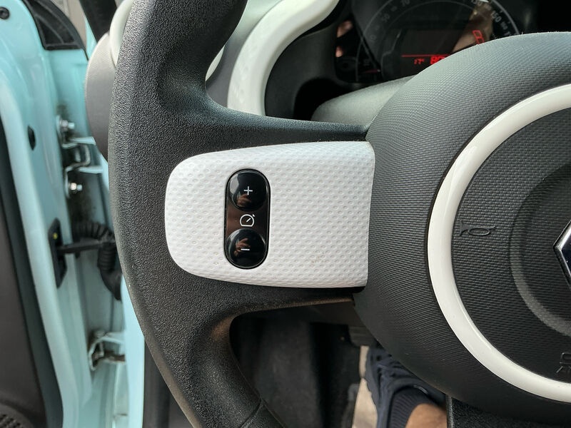 Renault Twingo Limited KLIMAAUT BT 8