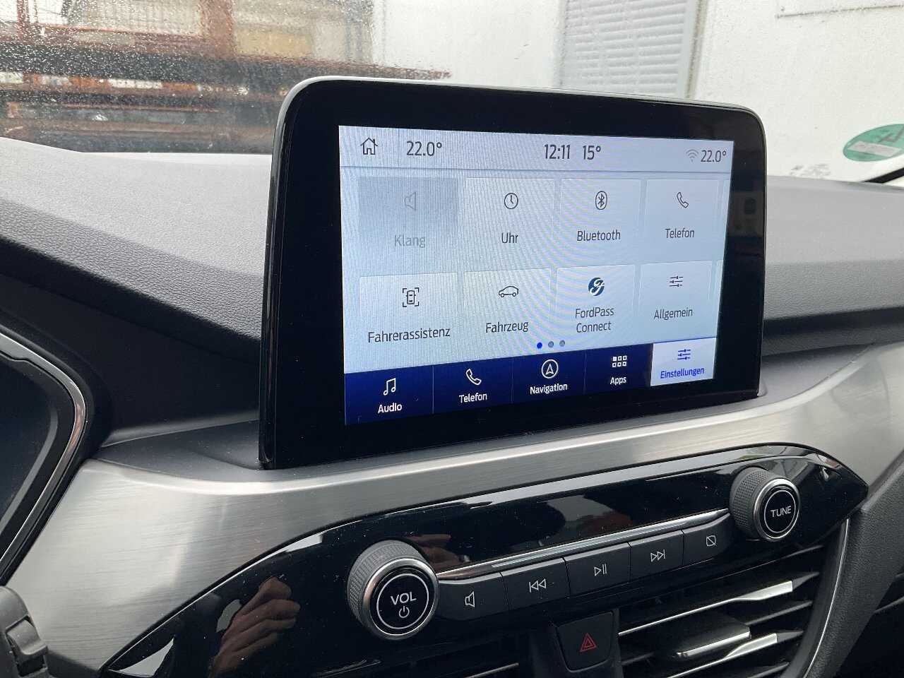 Ford Kuga 1.5 EB Titanium RFK AHK 8